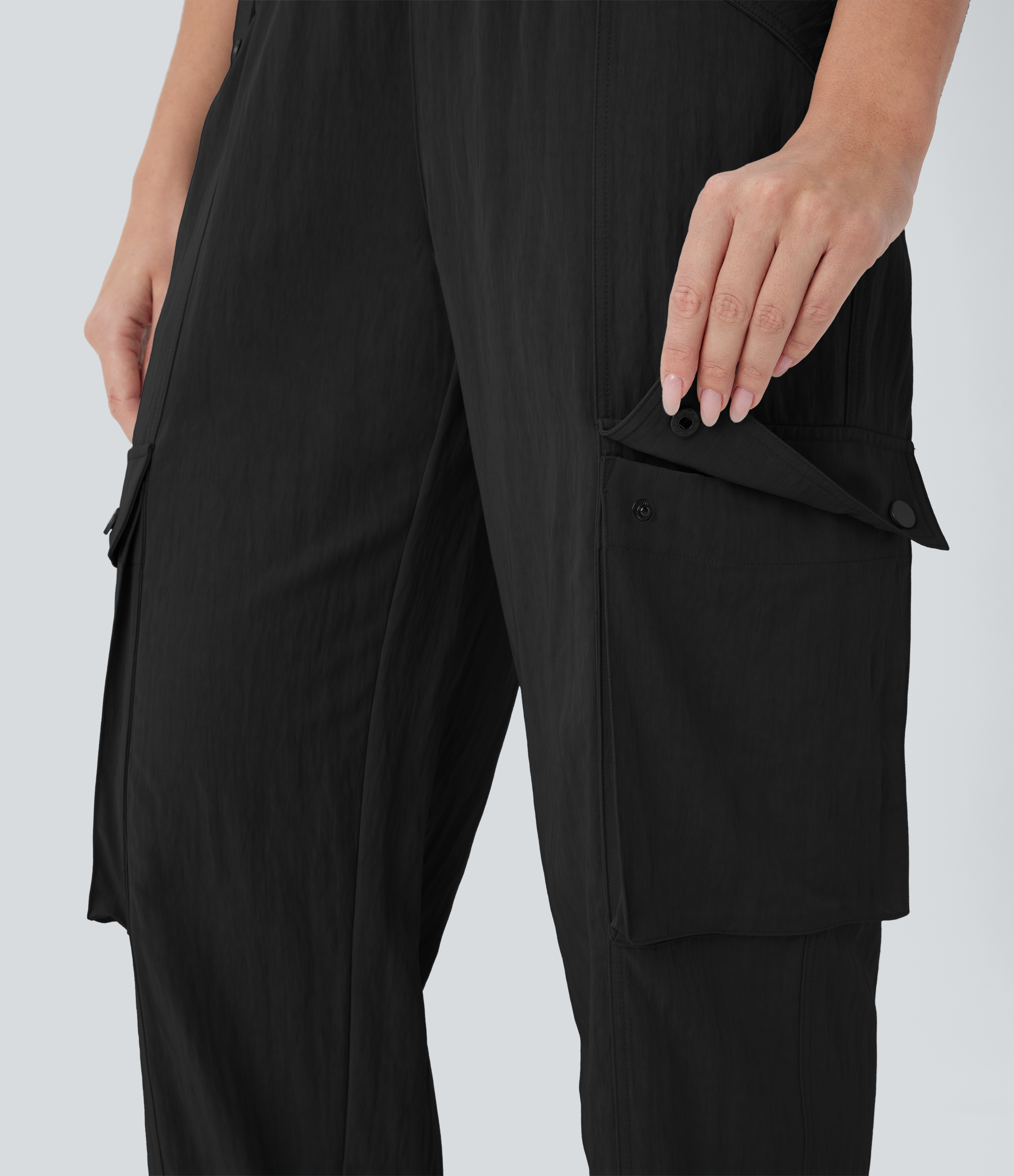 Halara Mid Rise Multiple Pockets Drawstring Hem Cargo Casual Pants  - Black - S(regular) 
