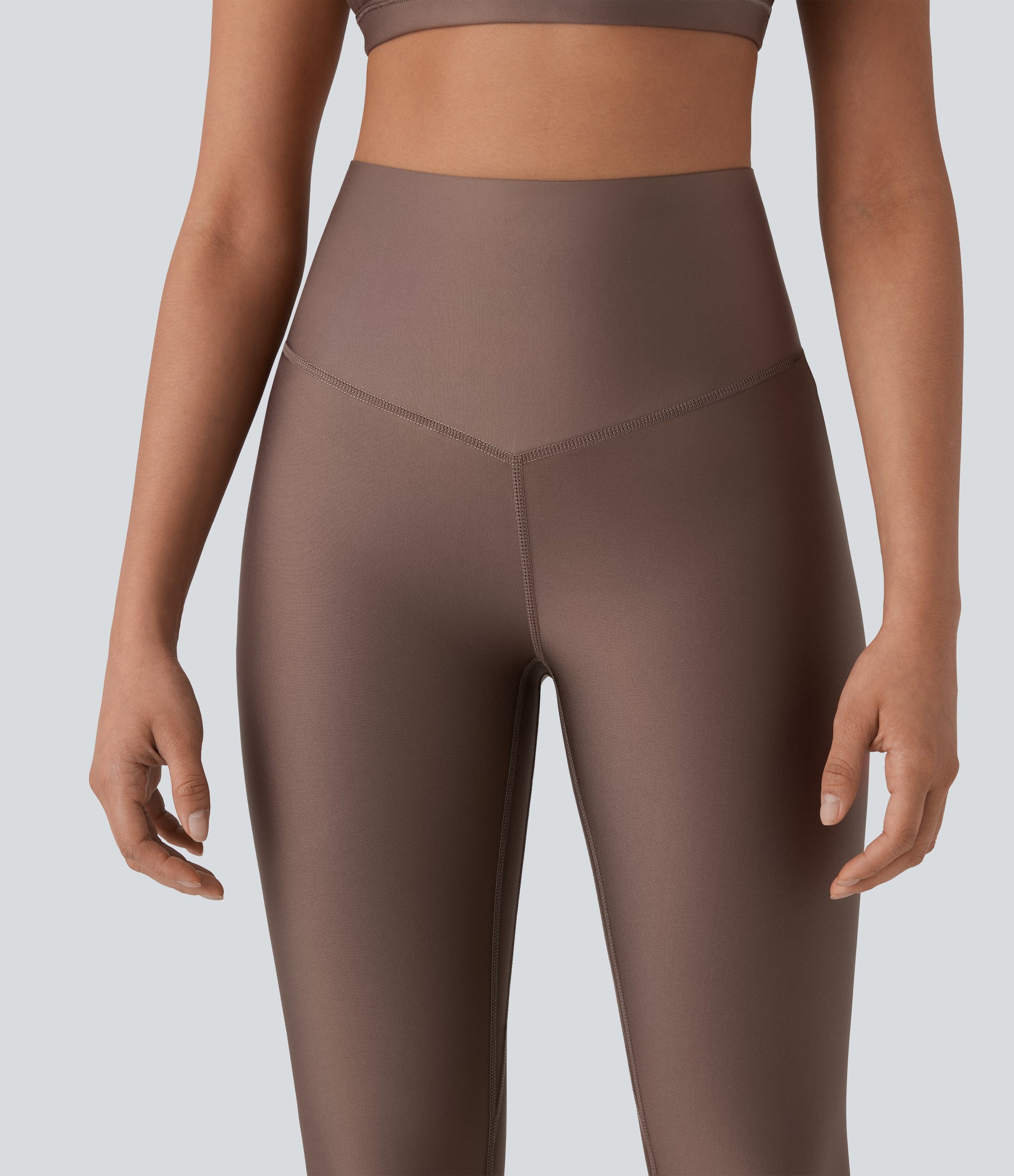 Halara SoCinched High Waisted Tummy Control Reflective Line Back Pocket Sheen Running Leggings  - Hay Brown - XL(7/8) gym leggings 