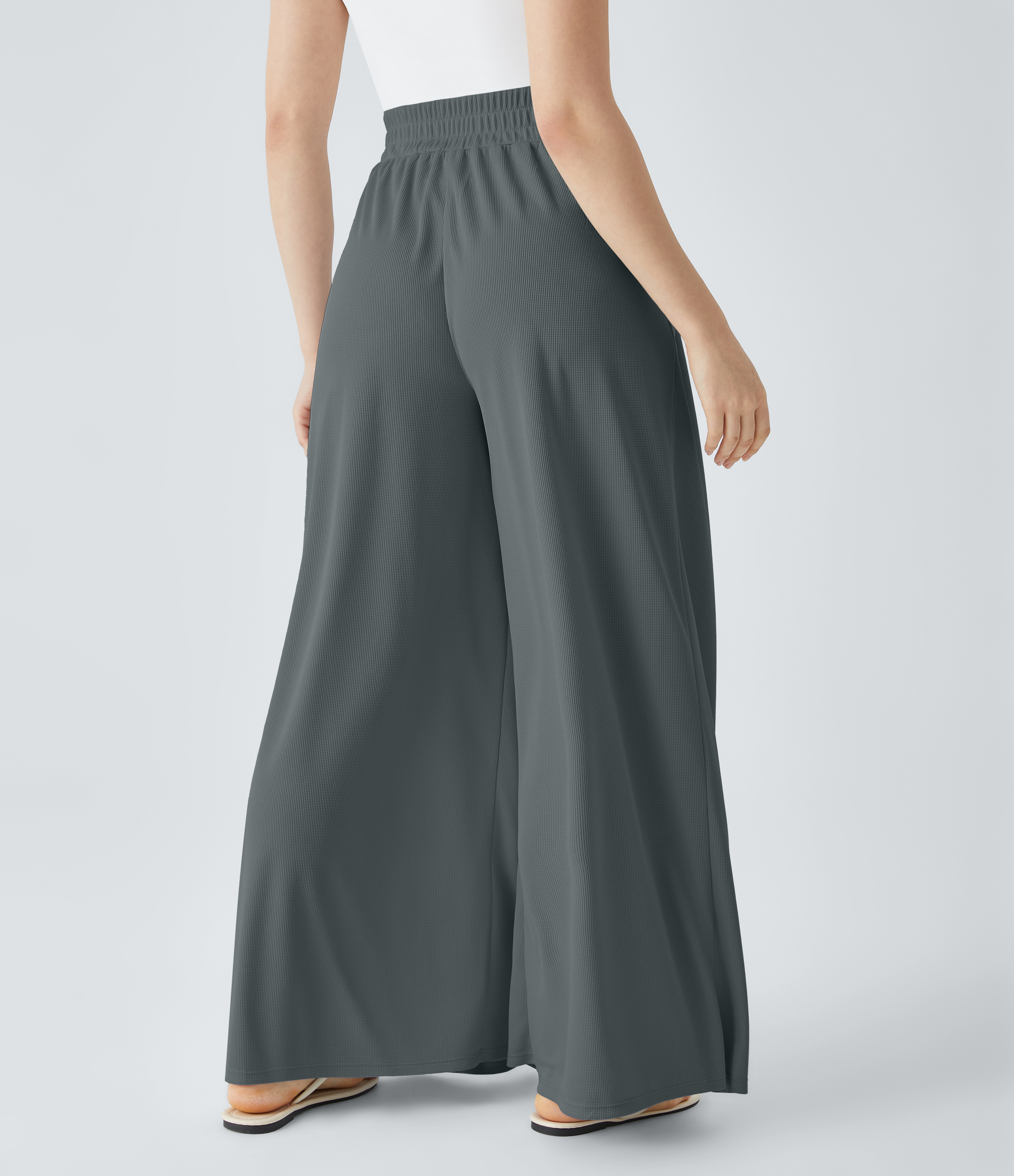 Halara High Waisted Pleated Side Pocket Flowy Wide Leg Palazzo Waffle Casual Pants  - Hurricane Grey - L(regular) sweatpants jogger pants 