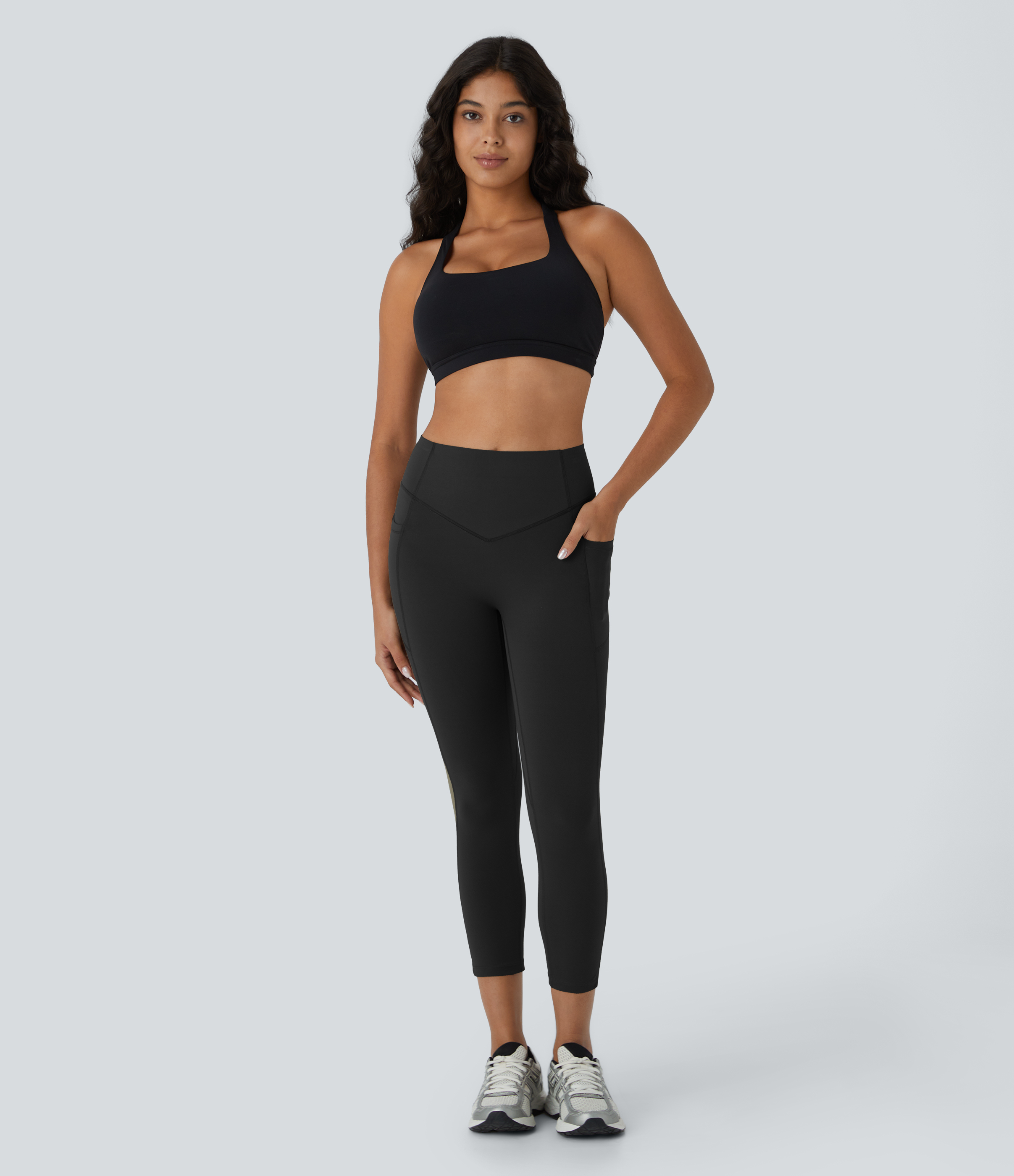 Halara SoCinched High Waisted Butt Lifting Tummy Control Side Pocket Shaping Capri Training UltraSculpt Leggings  - Black - S gym leggings 