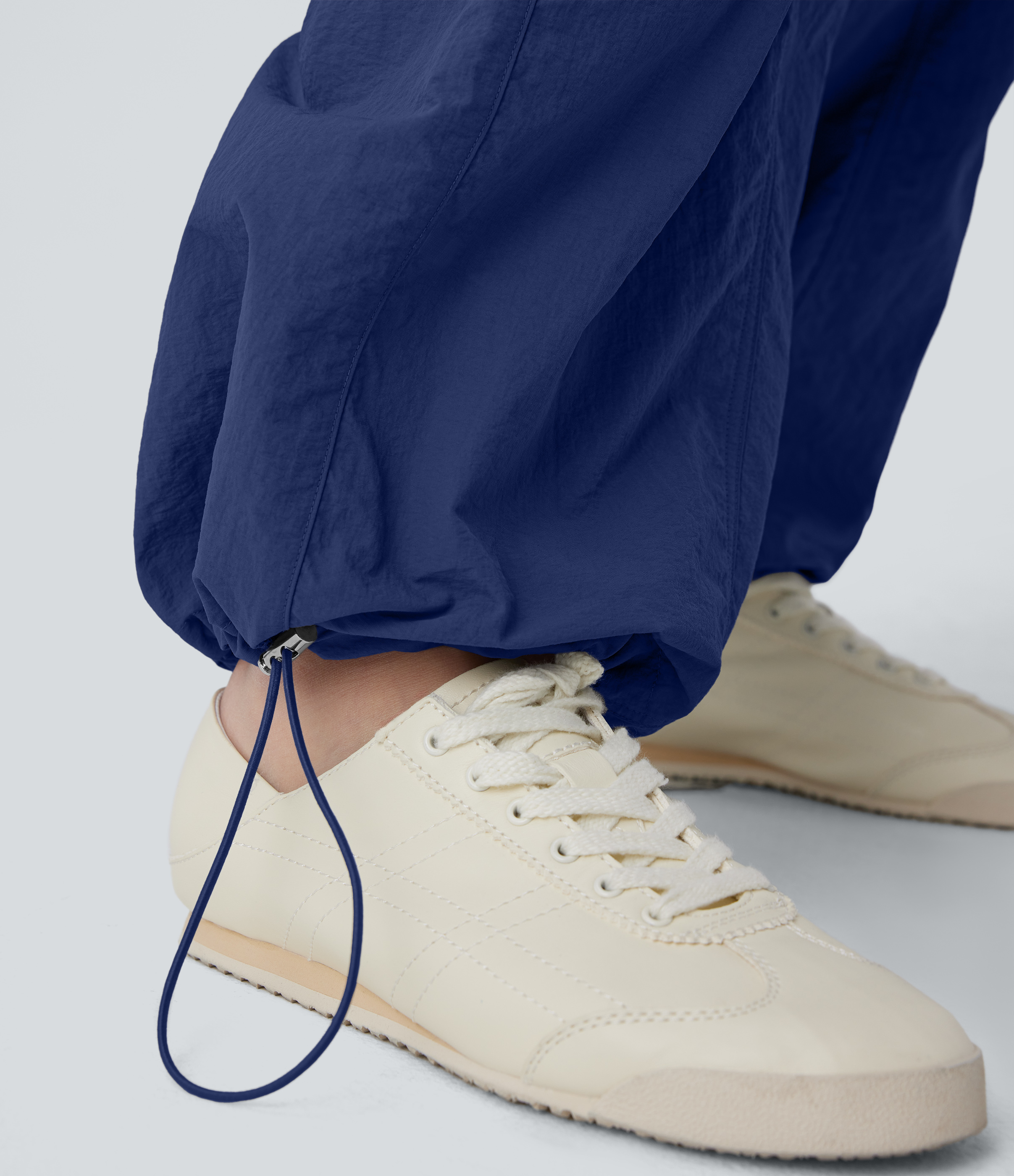 Halara Mid Rise Drawstring Multiple Pockets Adjustable Drawcord Baggy Casual Cargo Pants  - Dark Blue - L(regular) sweatpants jogger pants 