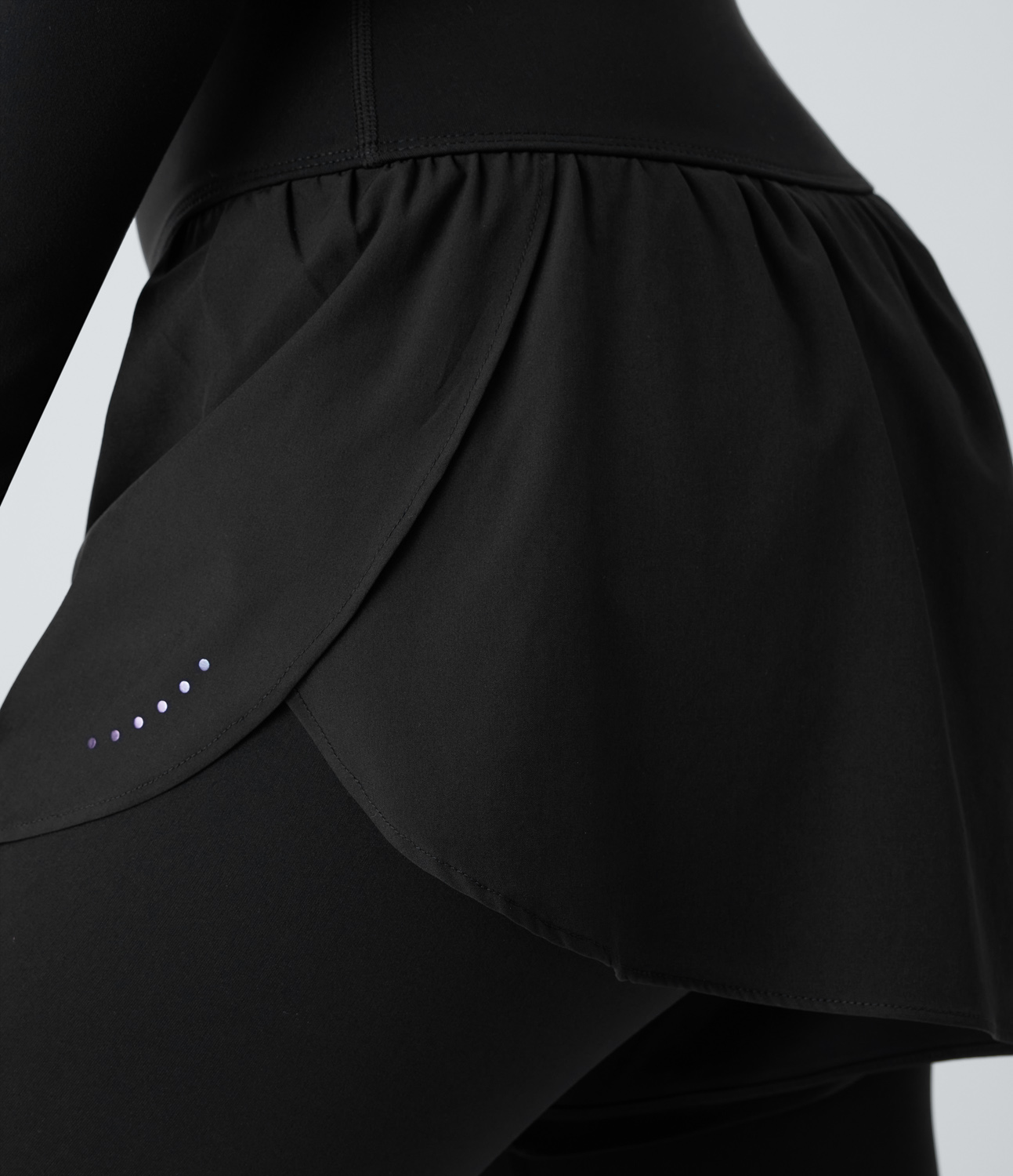 Halara Breezefulв„ў High Waisted Reflective Dots Side Pocket 2-in-1 7/8 Quick Dry Training Leggings  - Black - M(7/8) gym leggings 