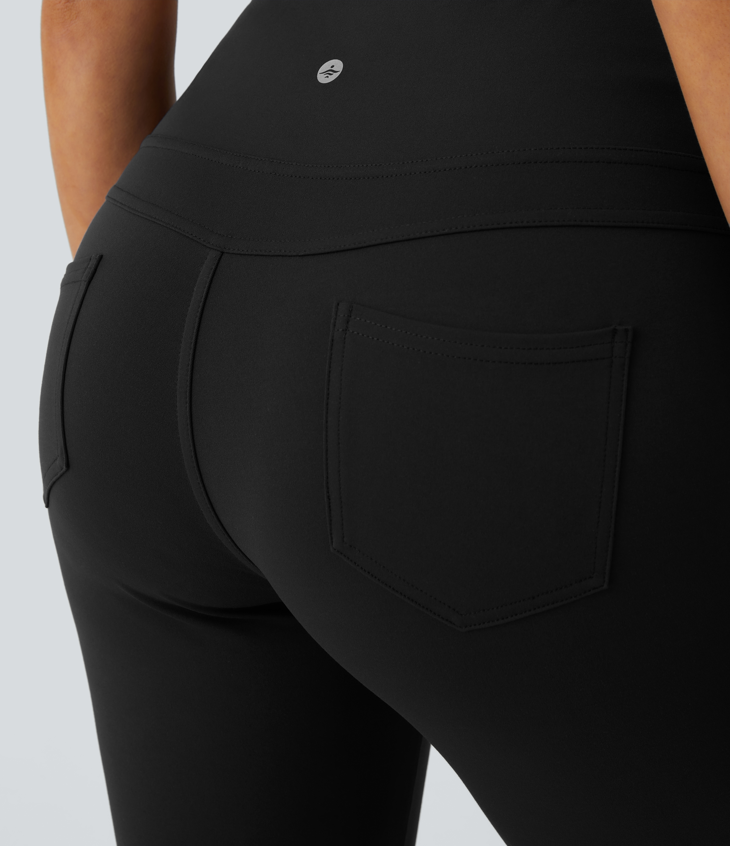 Halara High Waisted Back Pocket Capri Flare Yoga Leggings  - Black - M(regular) gym leggings leggings with pockets leggings with butt lift 