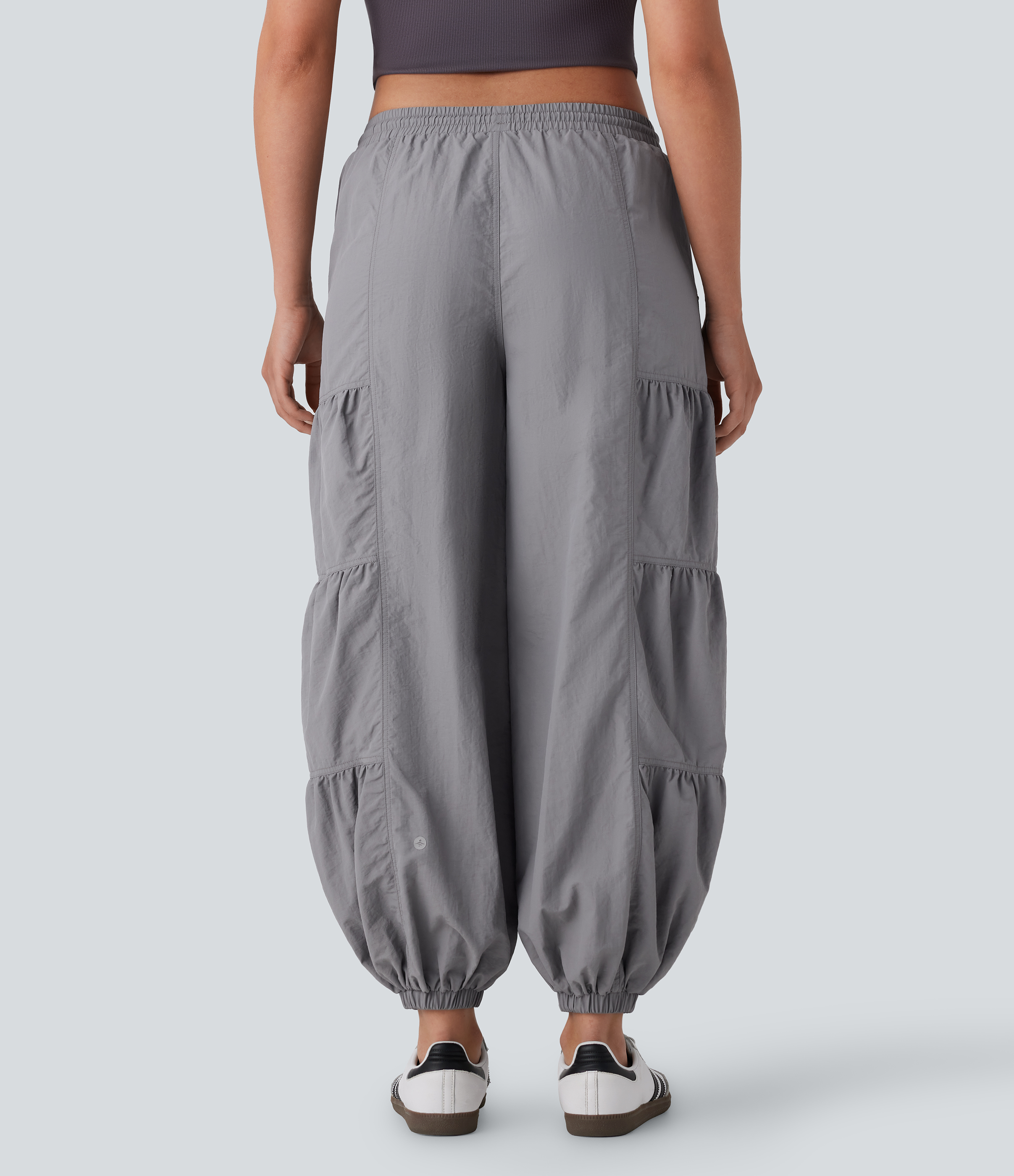 Halara Mid Rise Drawstring Side Pocket Ruched Parachute Casual Cargo Joggers  - Wet Weather - M(regular) 