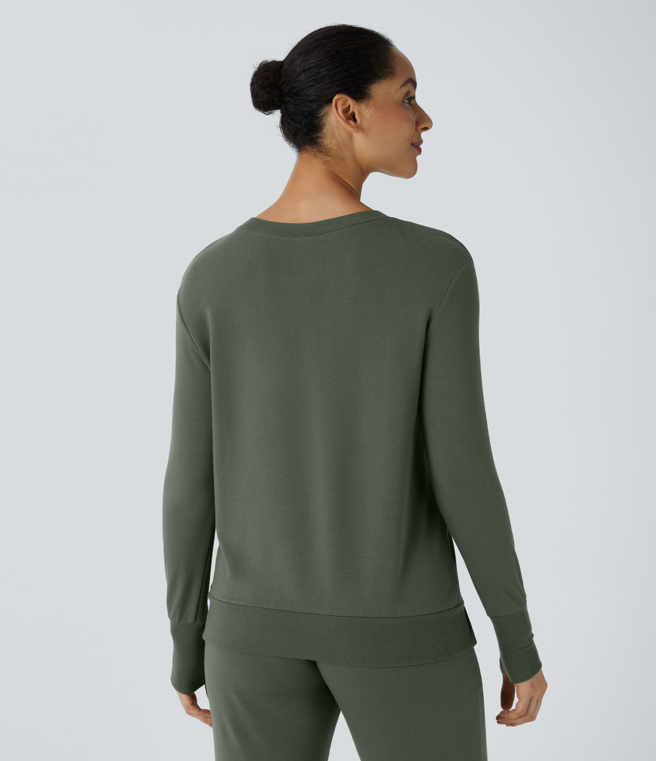 Halara V Neck Thumb Hole Split Ribbed Hem Fleece Lounge Sweatshirt  - Thyme - XL 