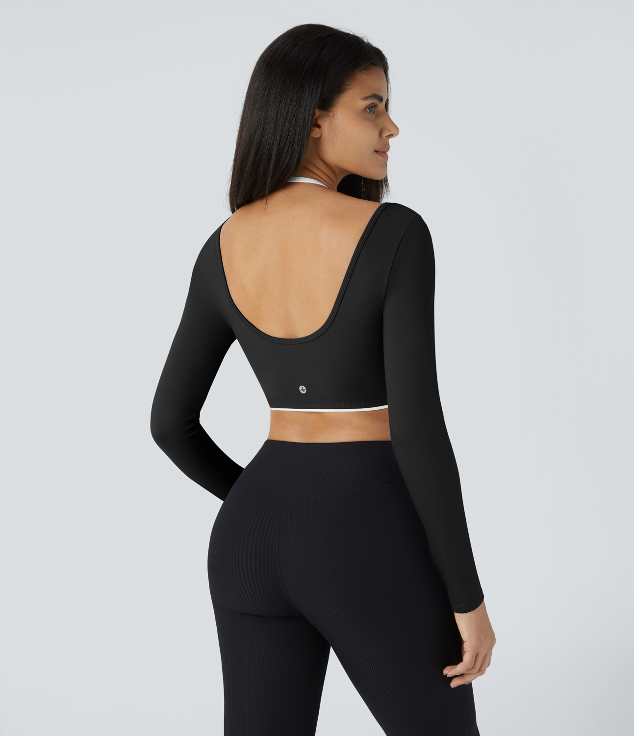 Halara Softlyzeroв„ў Airy Halter Backless Long Sleeve Color Block Cropped Yoga Sports Top-UPF50+  - Carbon Black - XS 