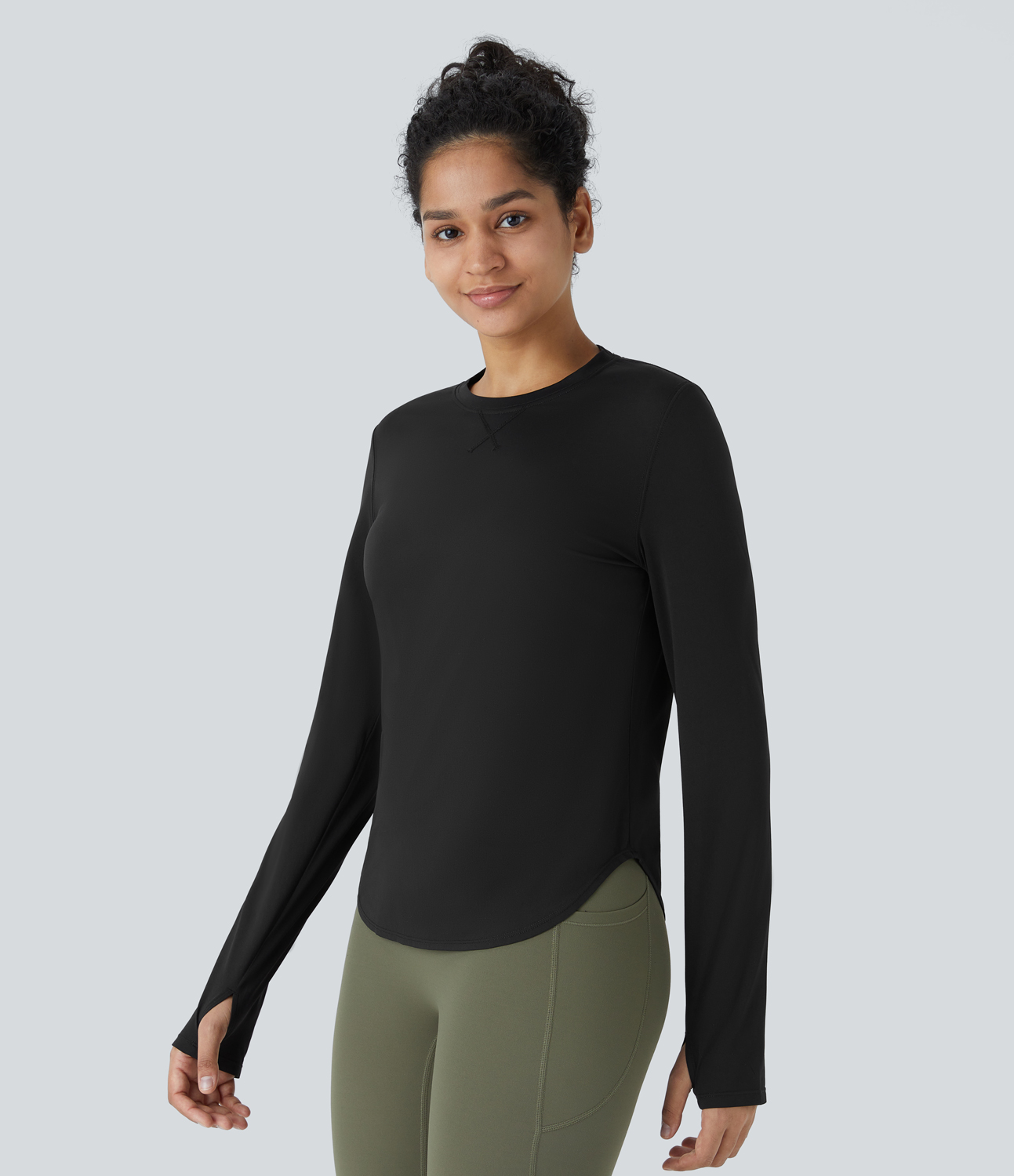 Halara Round Neck Thumb Hole Curved Hem Hiking Sports Top  - Black - L 