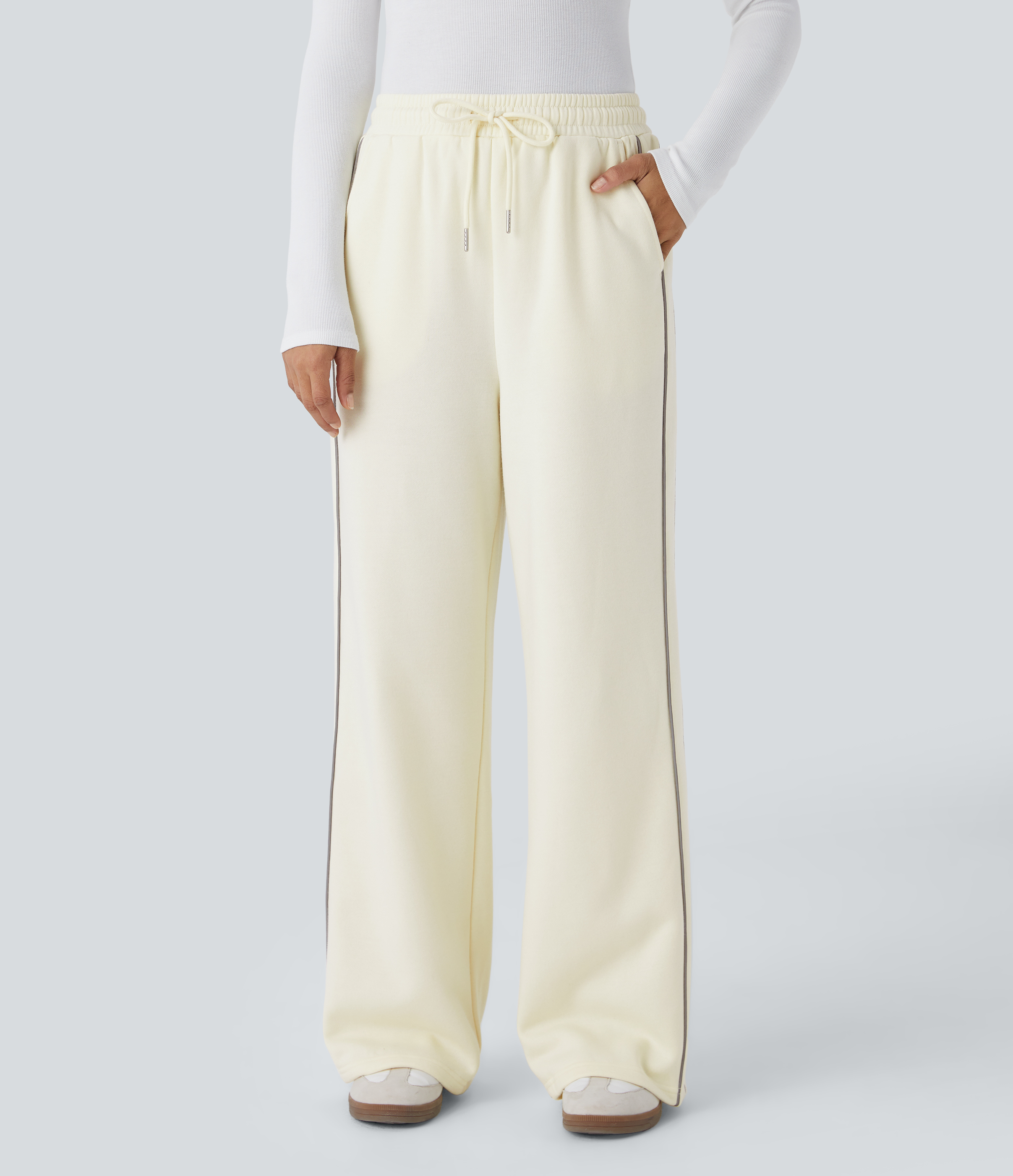 Halara High Waisted Drawstring Side Pockets Reflective Line Fleece Casual Pants  - Vanilla Ice - L(regular) sweatpants jogger pants 