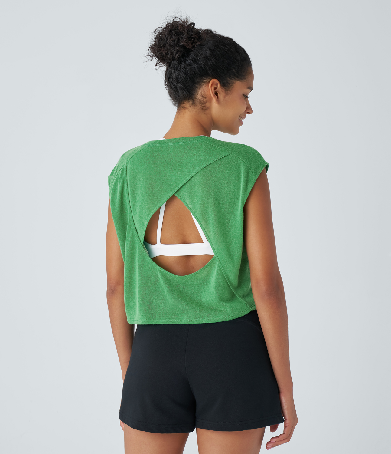 

Halara Crossover Cut Out Backless Running Sports Top - Light Emerald Green