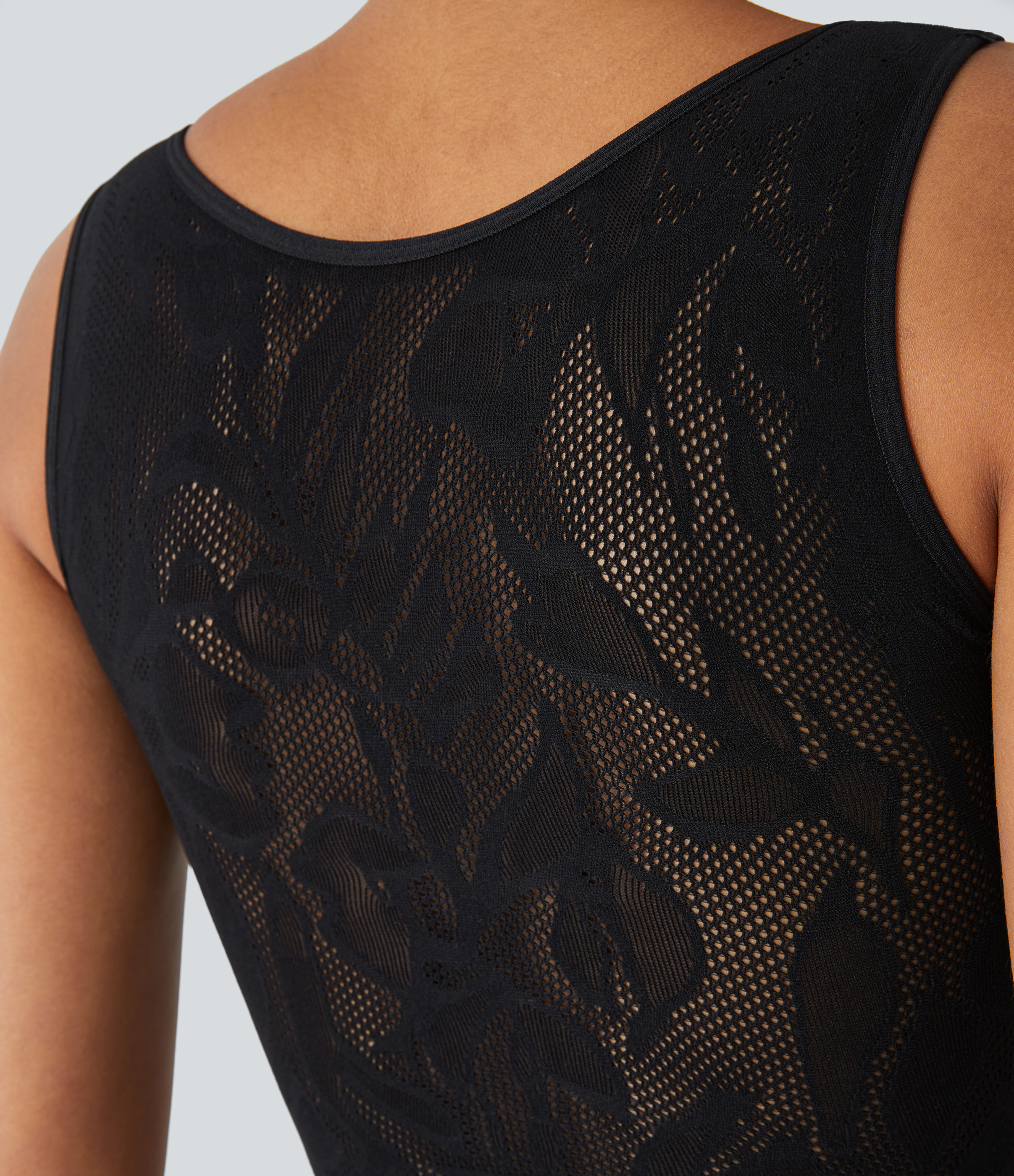 Halara Seamless Flow Cut Out Cropped Casual Tank Top Tank Top - Black - One Size golf tops halter top tunic tops sleeveless tops backless top 