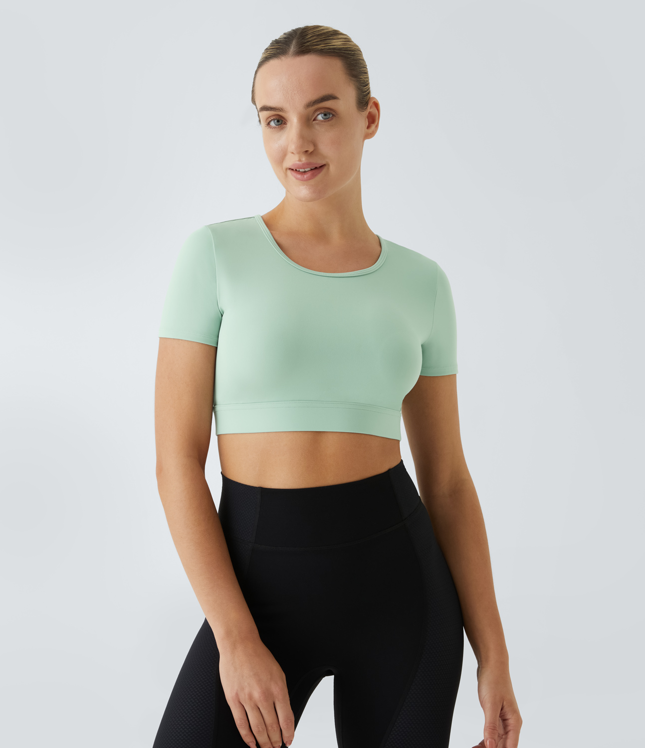 Halara Softlyzeroв„ў Plush Cut Out Backless Skinny Cropped Yoga Spors Top-UPF50+  - Subtle Green - XL 