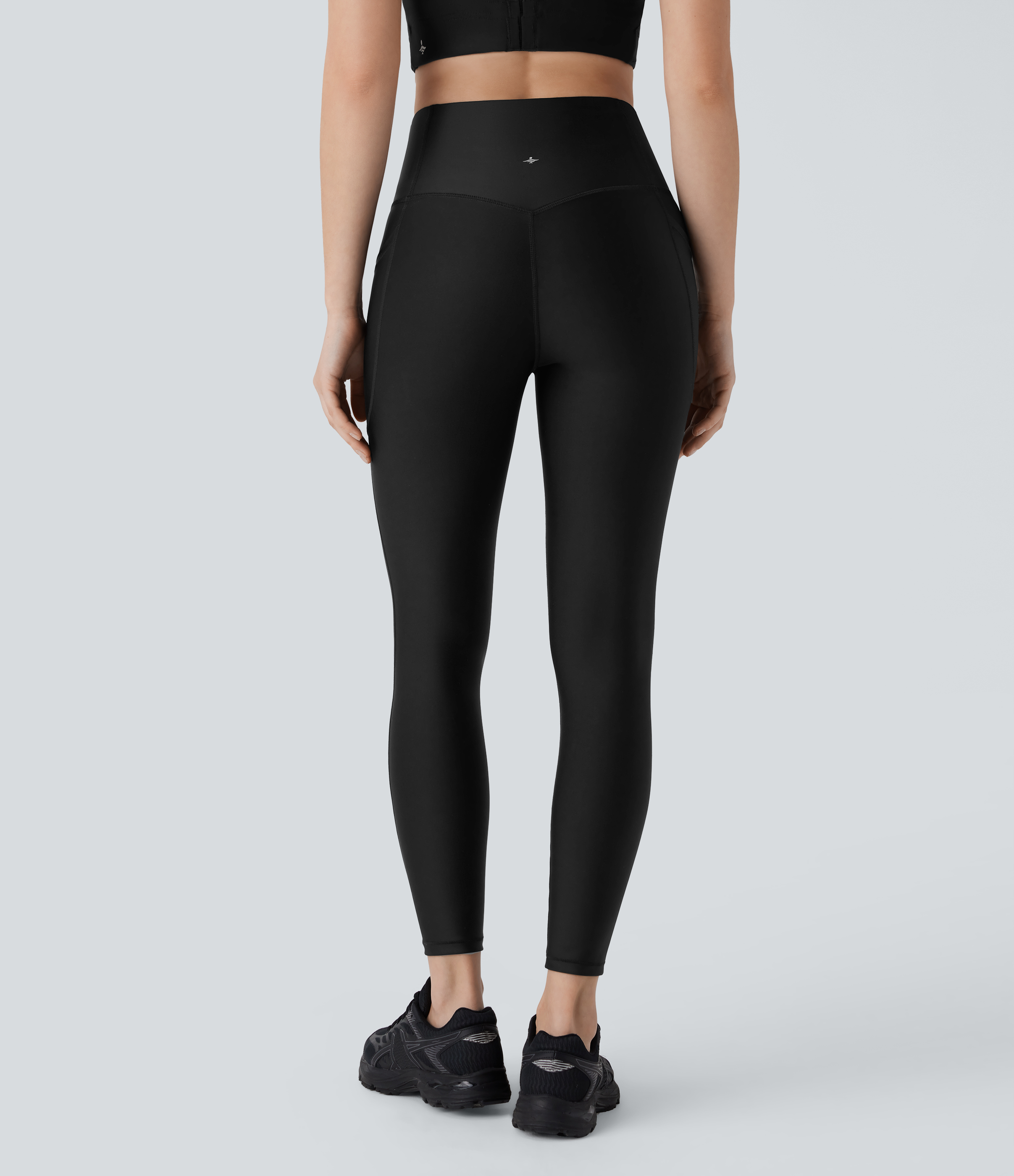 Halara SoCinched High Waisted Tummy Control Side Pocket Sheen Workout Leggings  - Black - M(7/8) gym leggings leggings with pockets 
