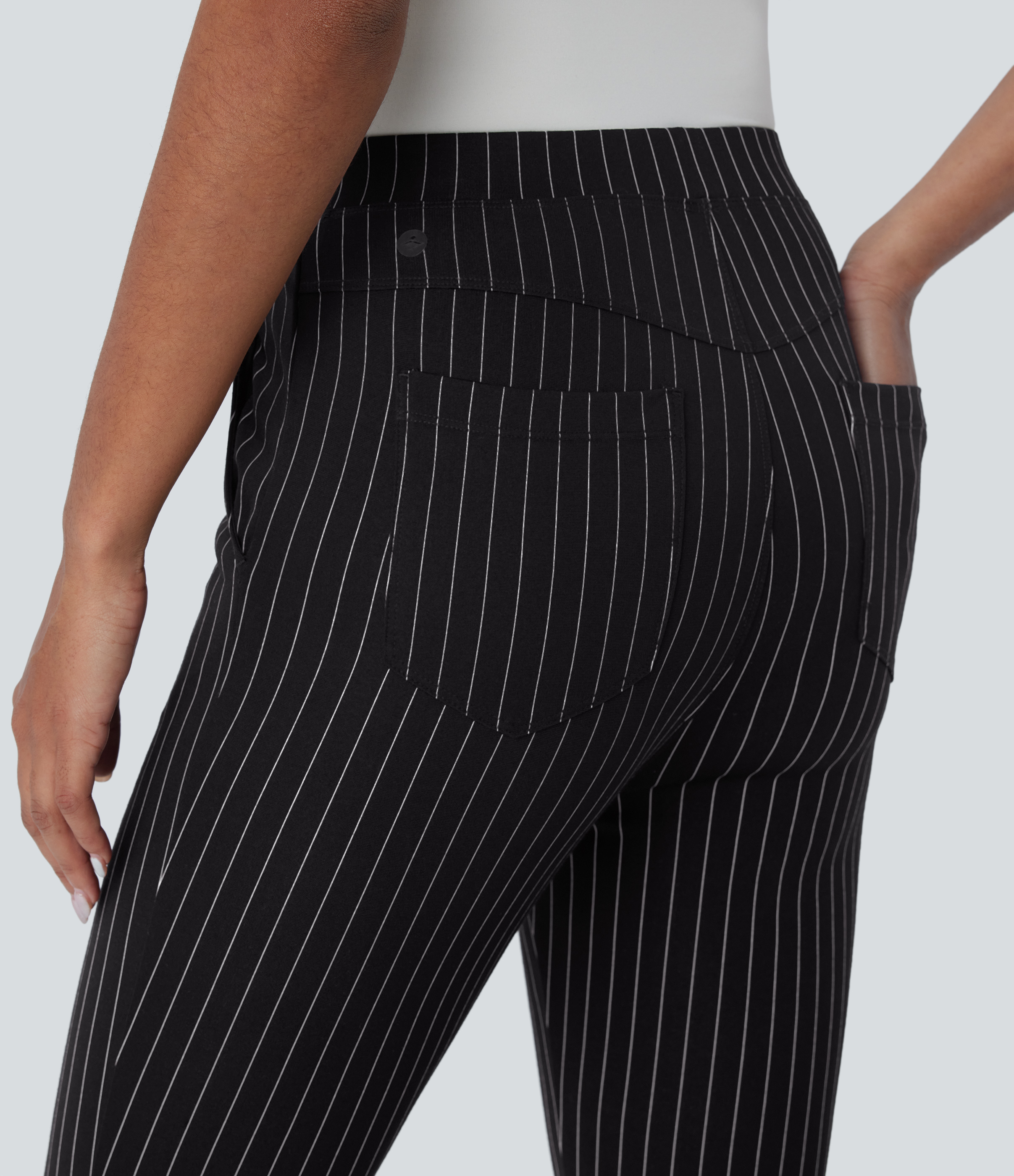 Halara High Waisted Side Pocket Cool Touch Stripe Slim Work Pants  - Black White Pinstripe - M(regular) sweatpants jogger pants 
