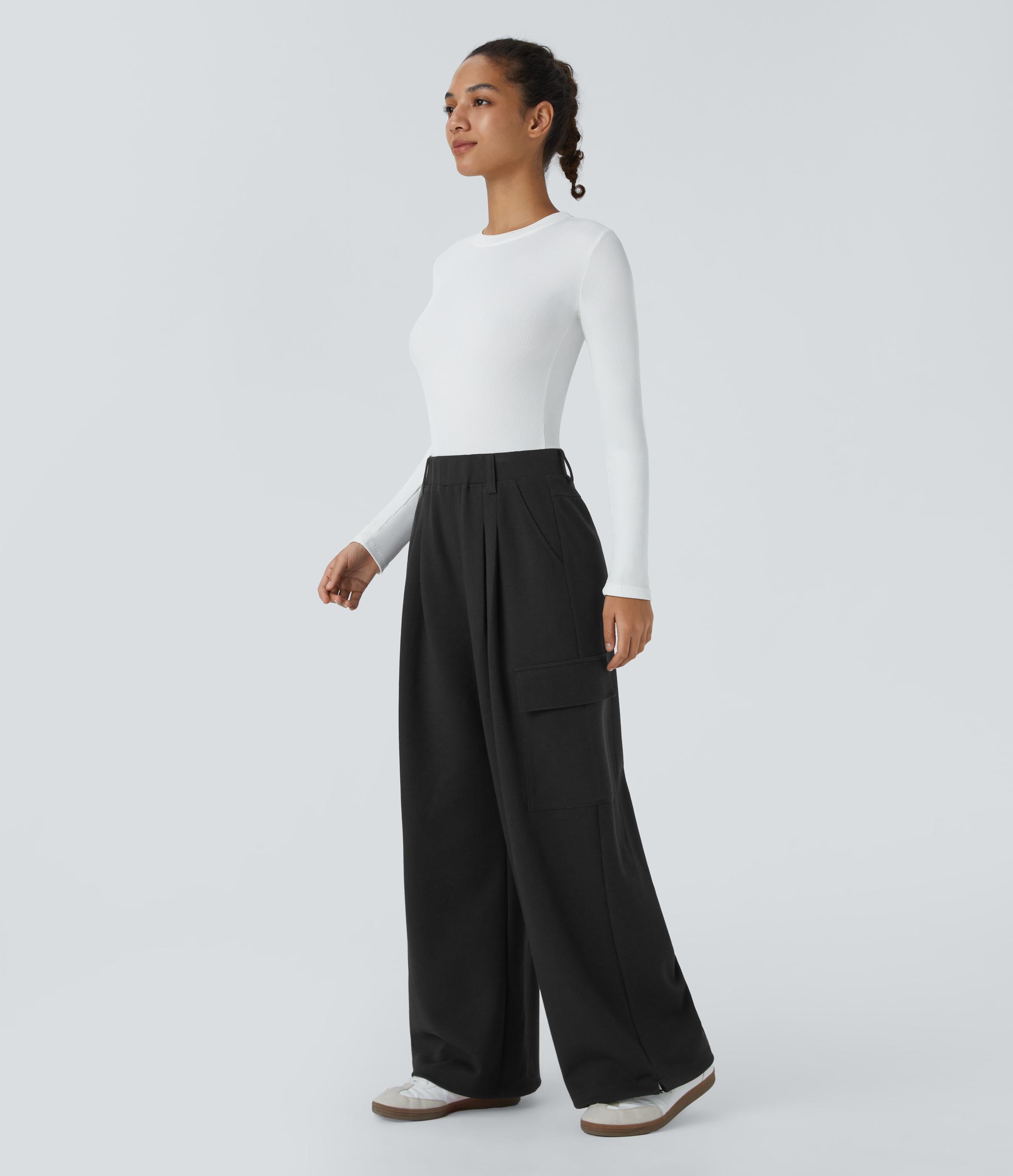 Halara High Waisted Plicated Multiple Pockets Adjustable Drawcord Hem Wide Leg Casual Pants  - Black - L(regular) 