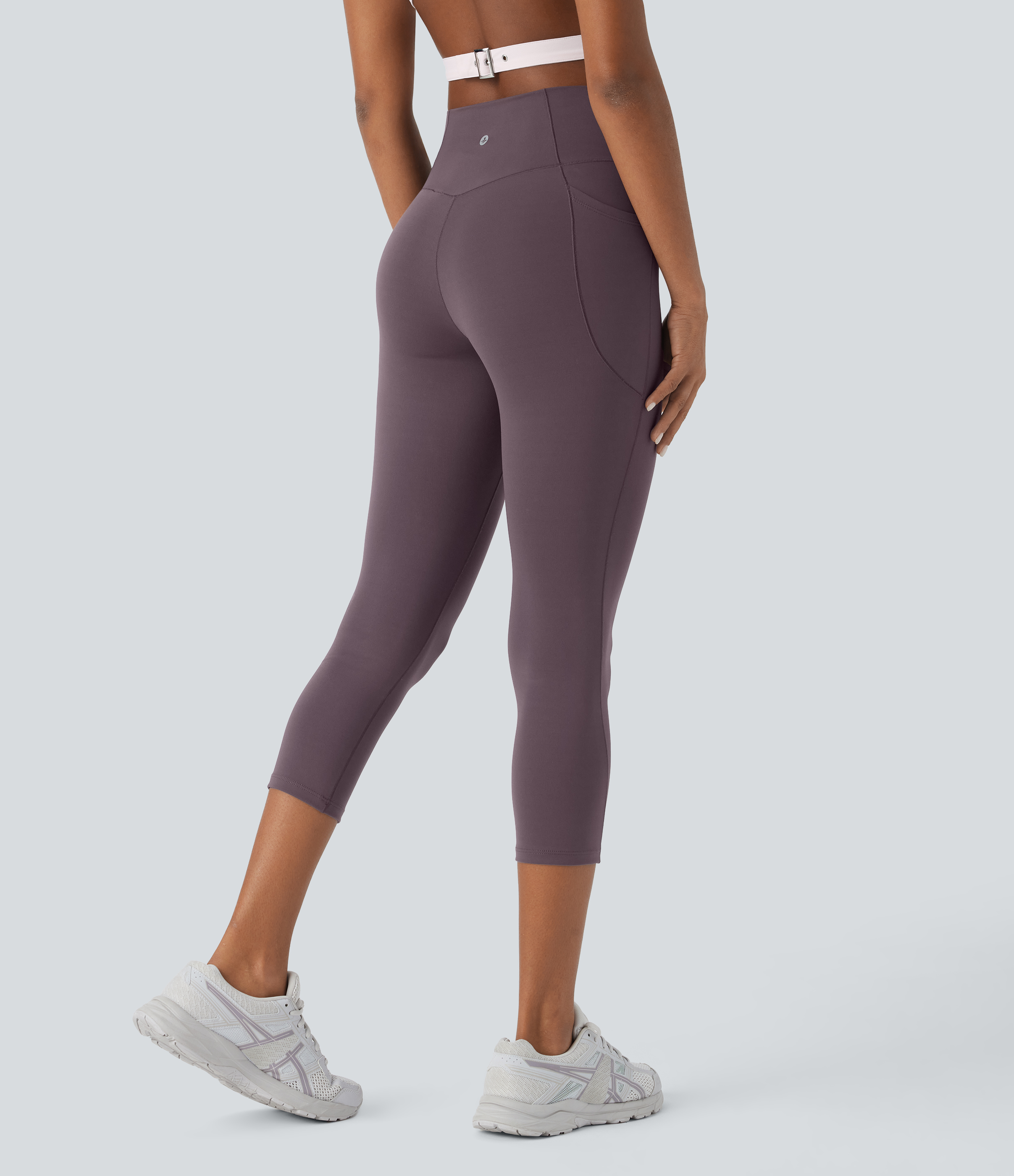 Halara PatitoffВ® 2.0 Pet Hair Resistant High Waisted Crossover Side Pocket Capri Yoga Leggings  - Light Gray Plum Purple - M gym leggings 