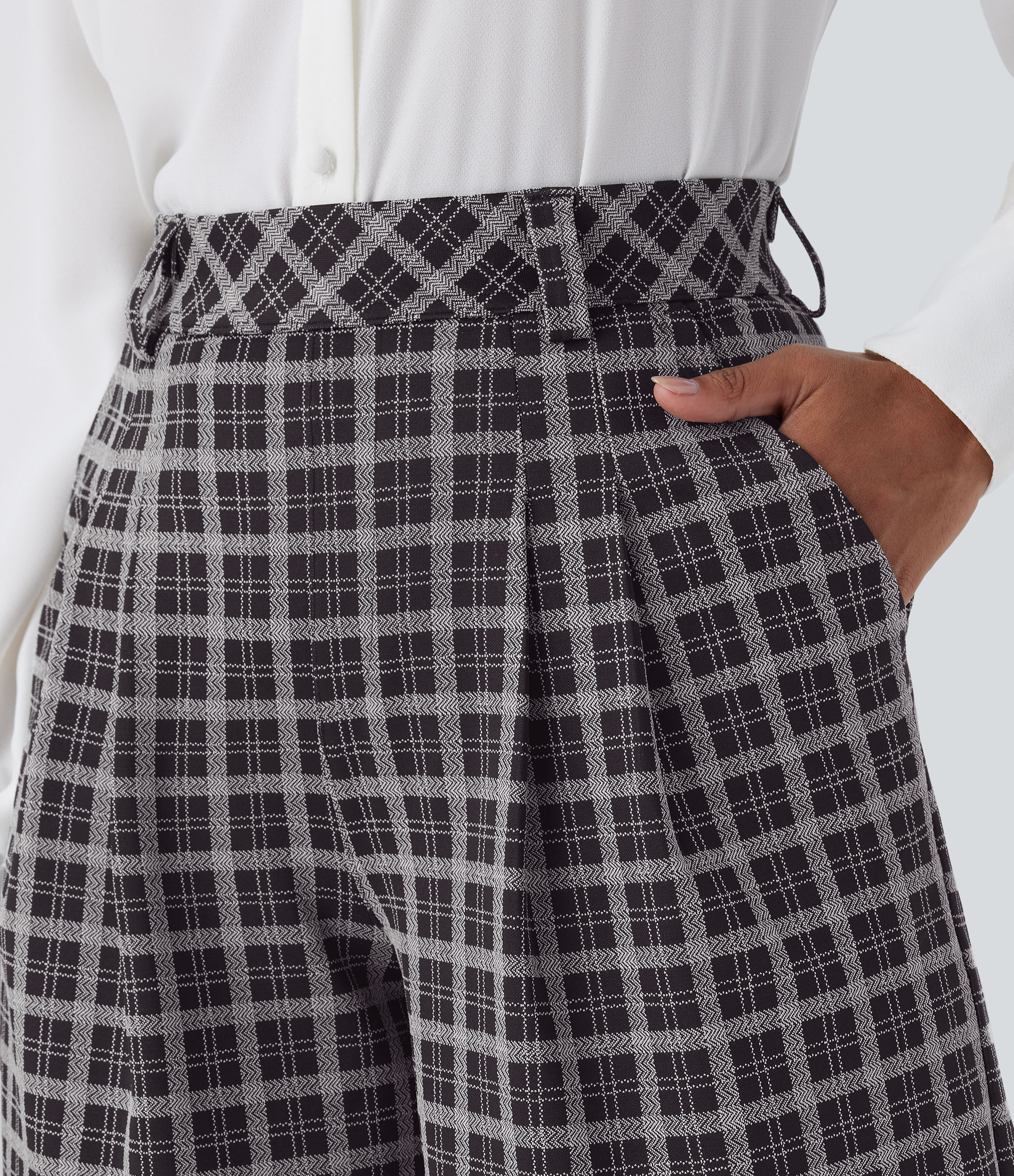Halara High Waisted Side Pocket Plaid Work Bermuda Shorts  - Black White Maine Coon Plaid - L booty shorts compression shorts yoga shorts 