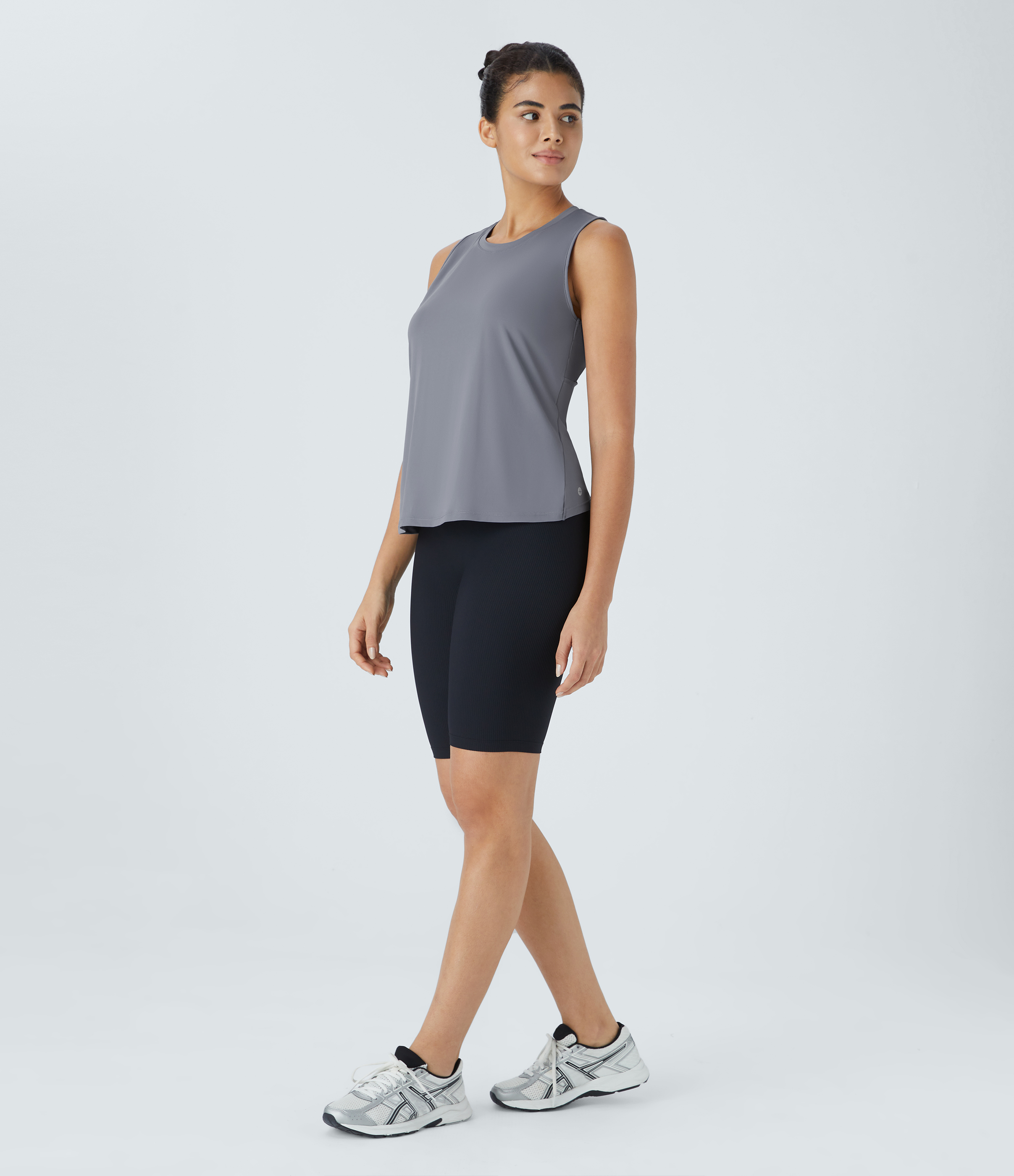 Halara Cut Out Crossover Hem Solid Yoga Tank Top Tank Top - Cement Gray - M golf tops halter top tunic tops sleeveless tops backless top 
