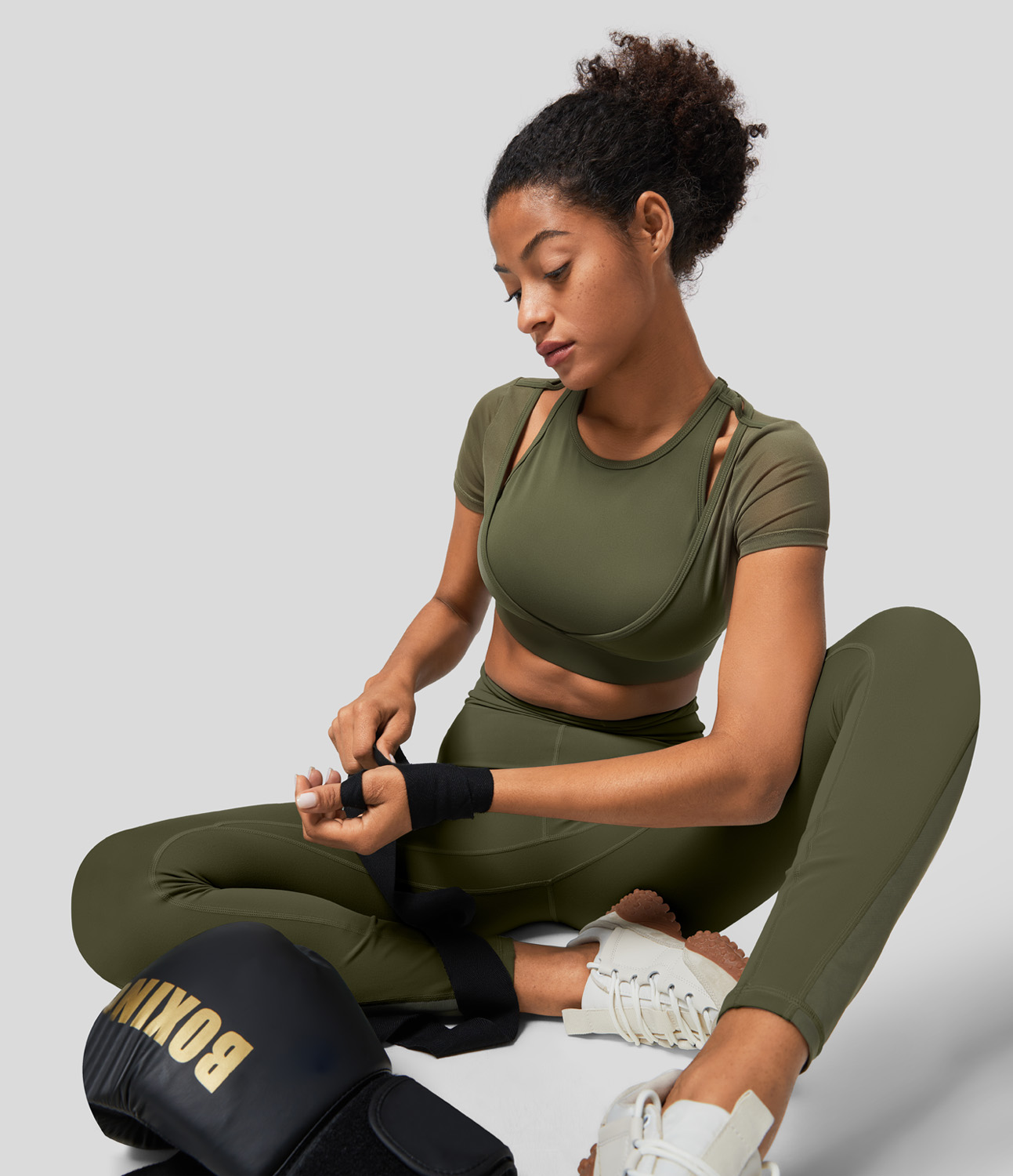 Halara Softlyzeroв„ў Round Neck Cut Out Short Sleeve Contrast Mesh Cropped Workout Sports Top-UPF50+  - Grass Grey Green - XS 