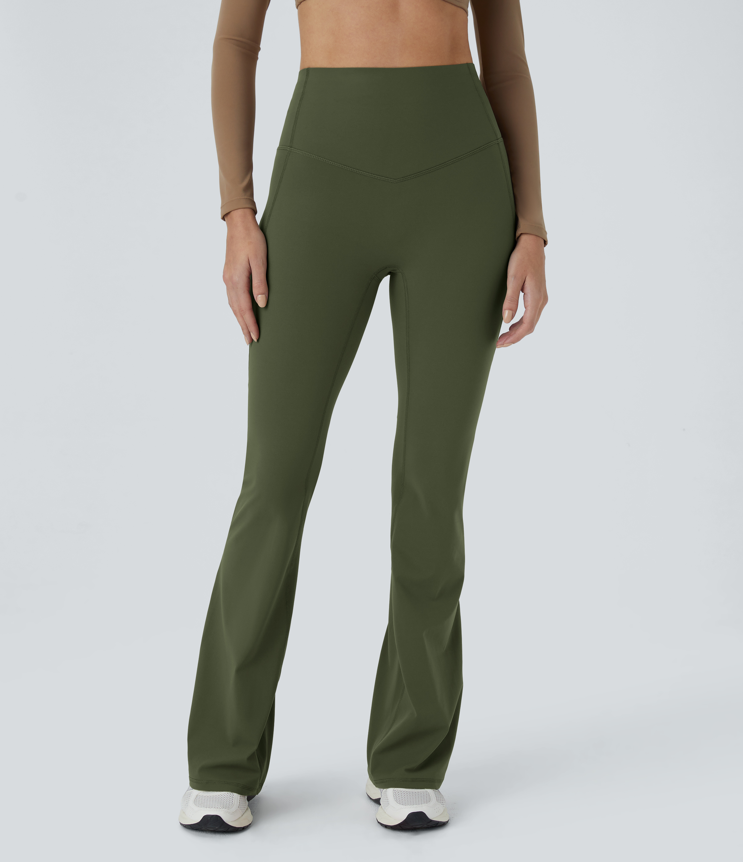 Halara SoCinched High Waisted Tummy Control Shaping Yoga UltraSculpt Flare Leggings  - Deep Woodland Green - M(regular) gym leggings 