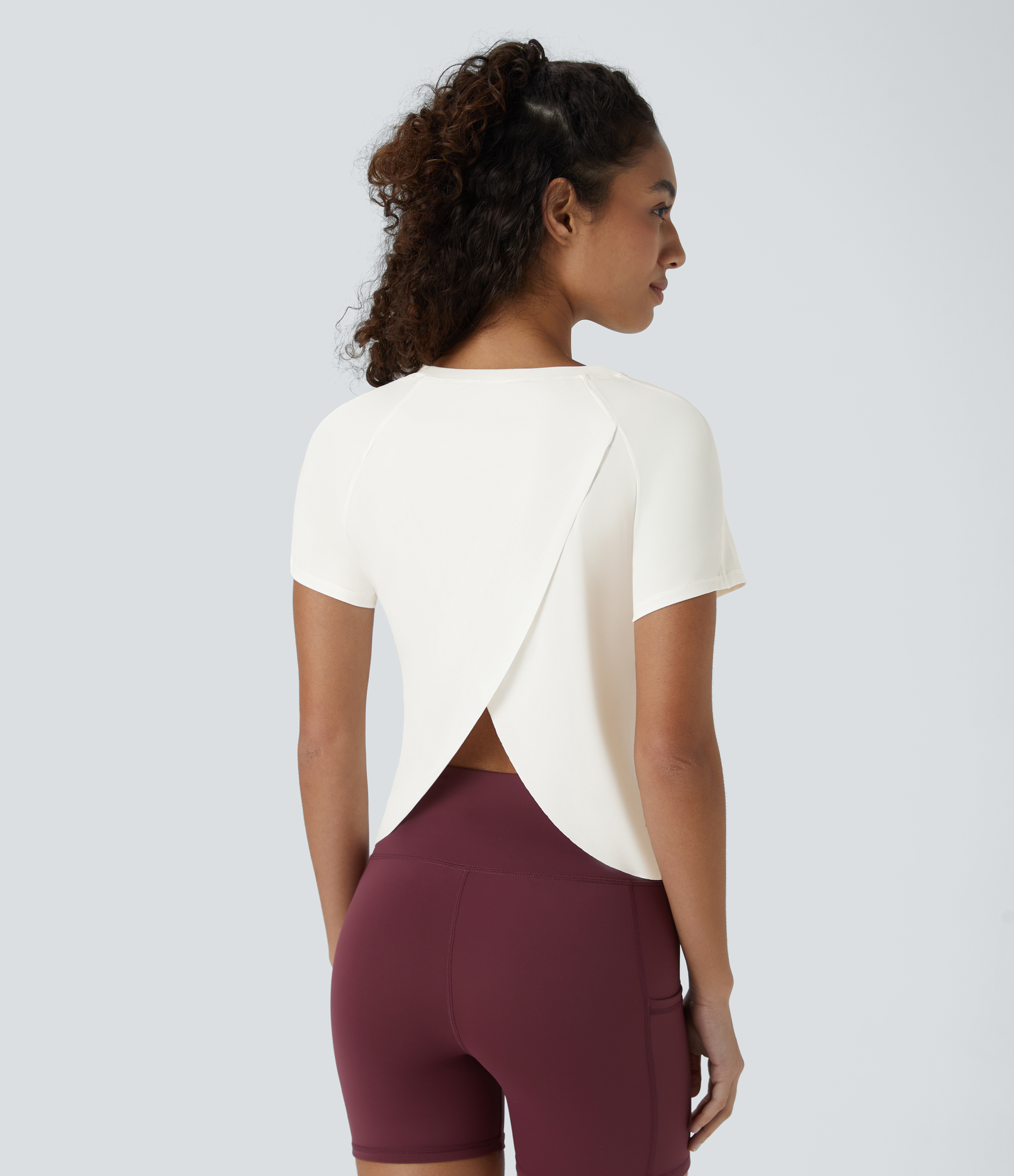 Halara Contrast Mesh Split Hem Short Sleeve Cool Touch Yoga Sports Top  - White - L 