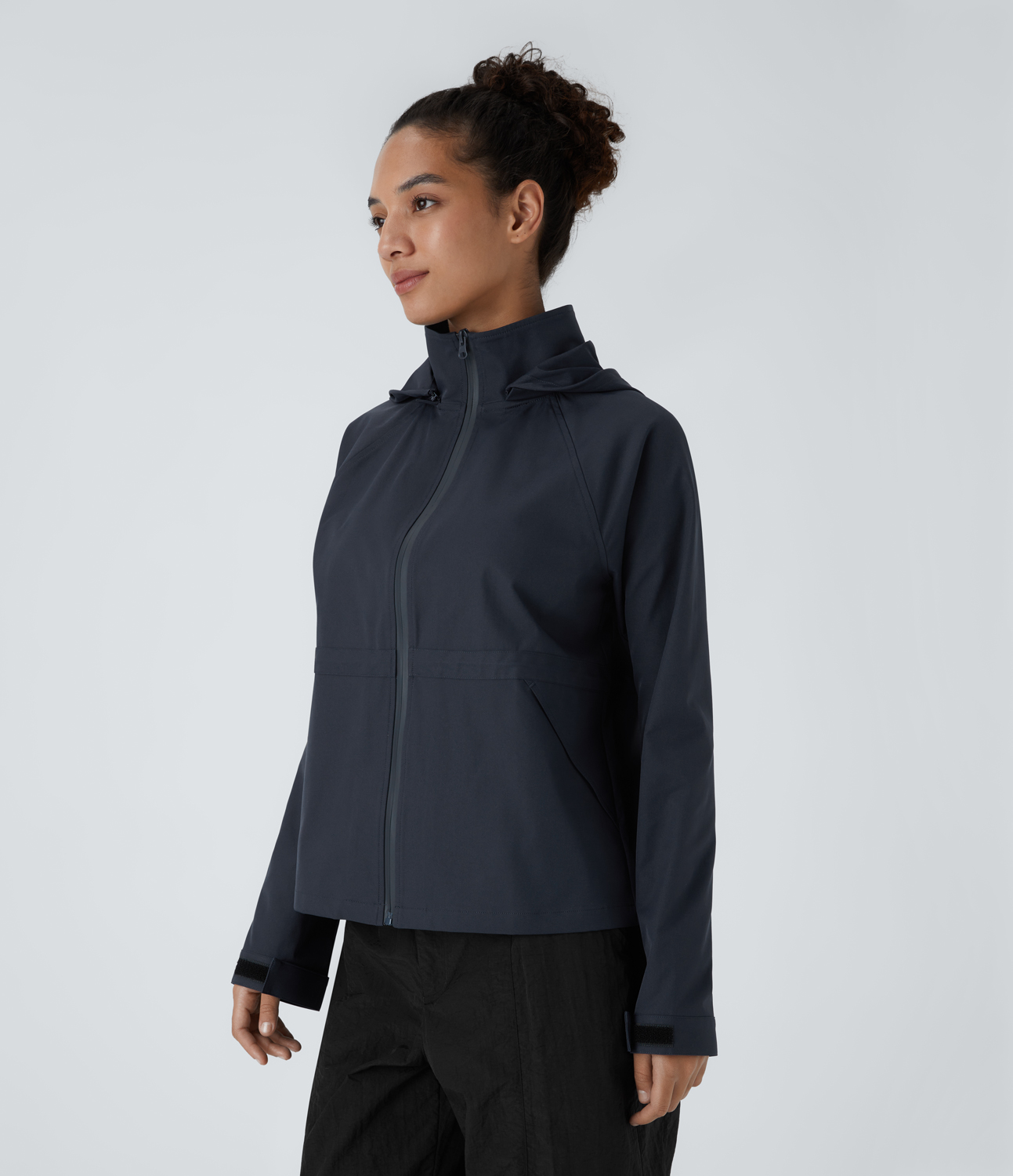 Halara Water Repellent Wear-Resistant Removable Hood Adjustable Drawcord Zipper Side Pocket Camping Jacket  - Polar Night - XL 
