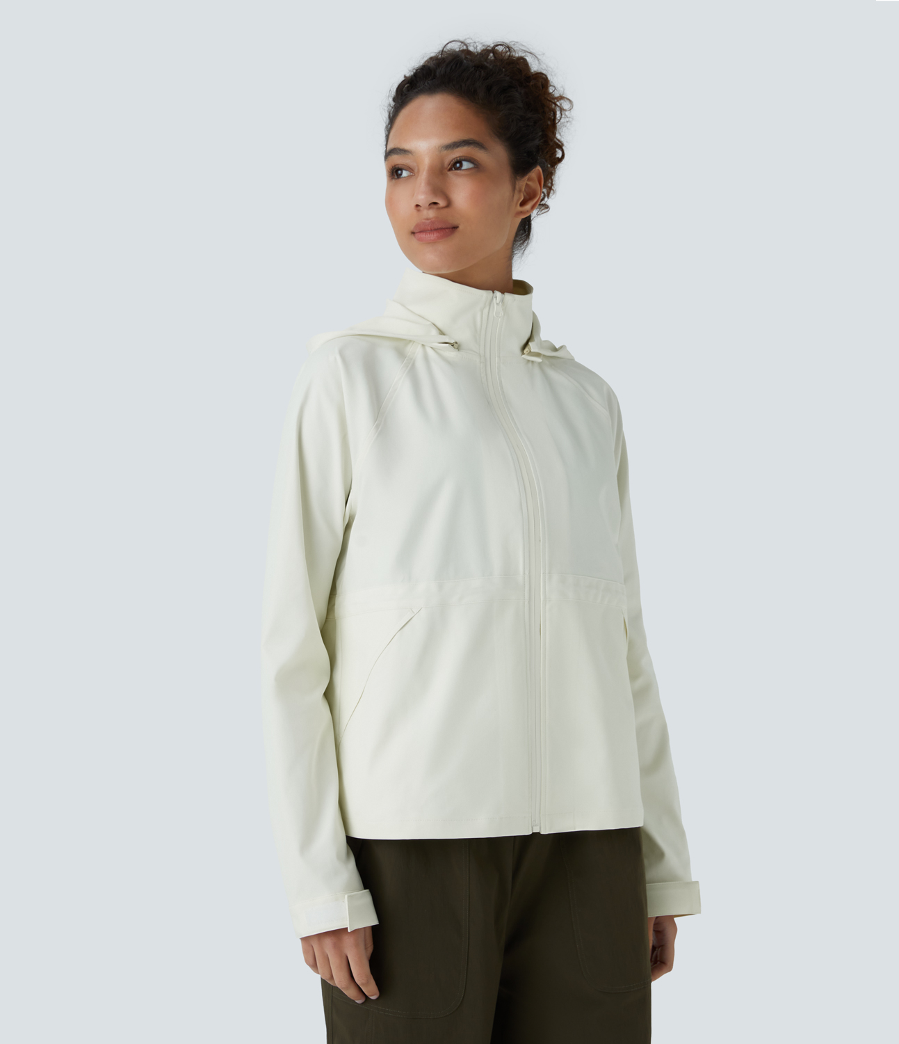 Halara Water Repellent Wear-Resistant Removable Hood Adjustable Drawcord Zipper Side Pocket Camping Jacket  - Oak White - XL 