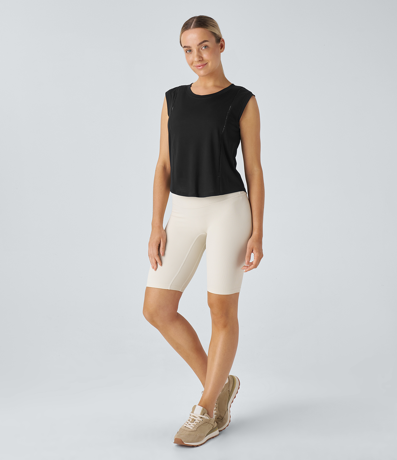 Halara Round Neck Cut Out Yoga Tank Top Tank Top - Black - L golf tops halter top tunic tops sleeveless tops backless top 