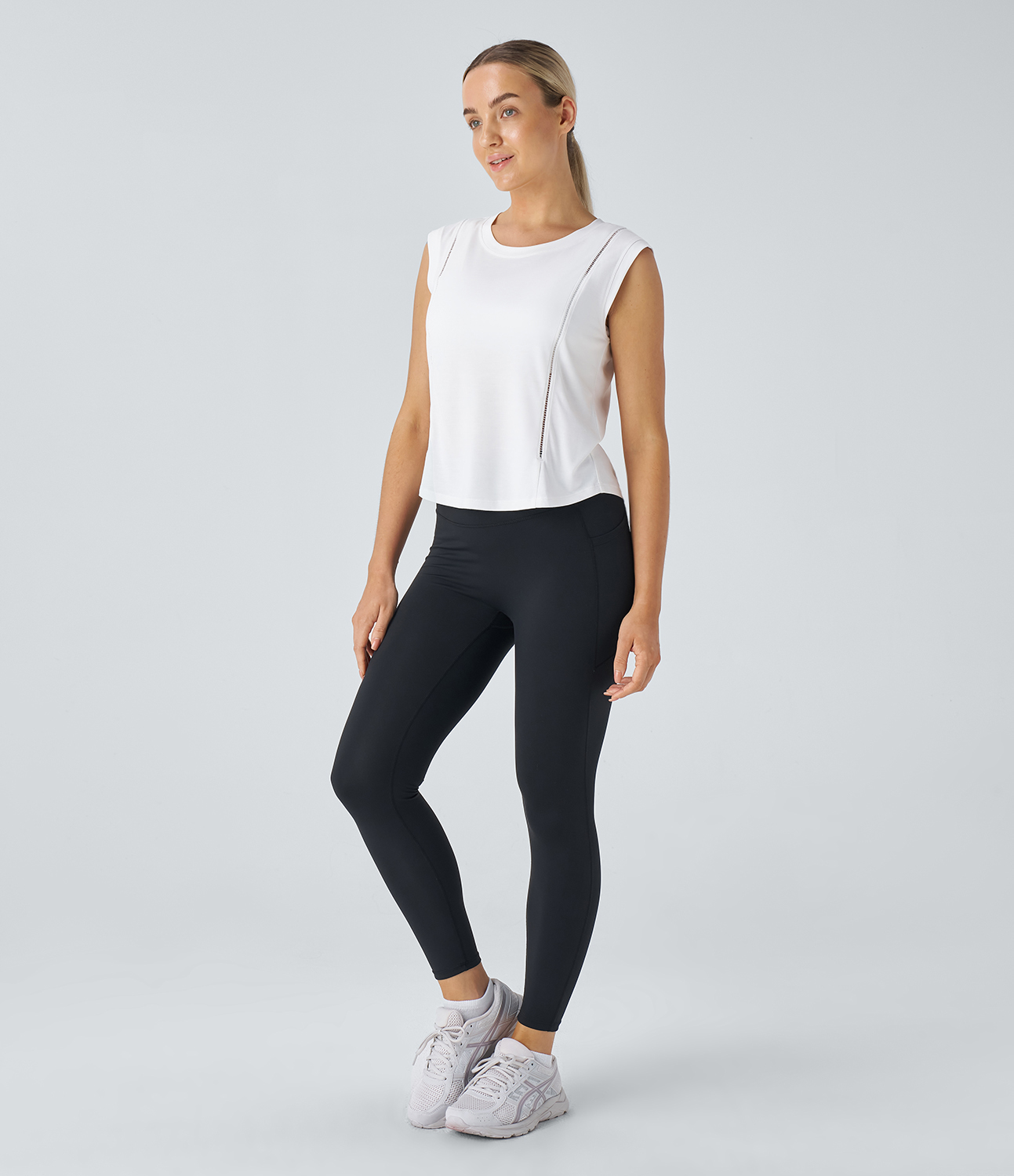 Halara Round Neck Cut Out Yoga Tank Top Tank Top - White - S golf tops halter top tunic tops sleeveless tops backless top 