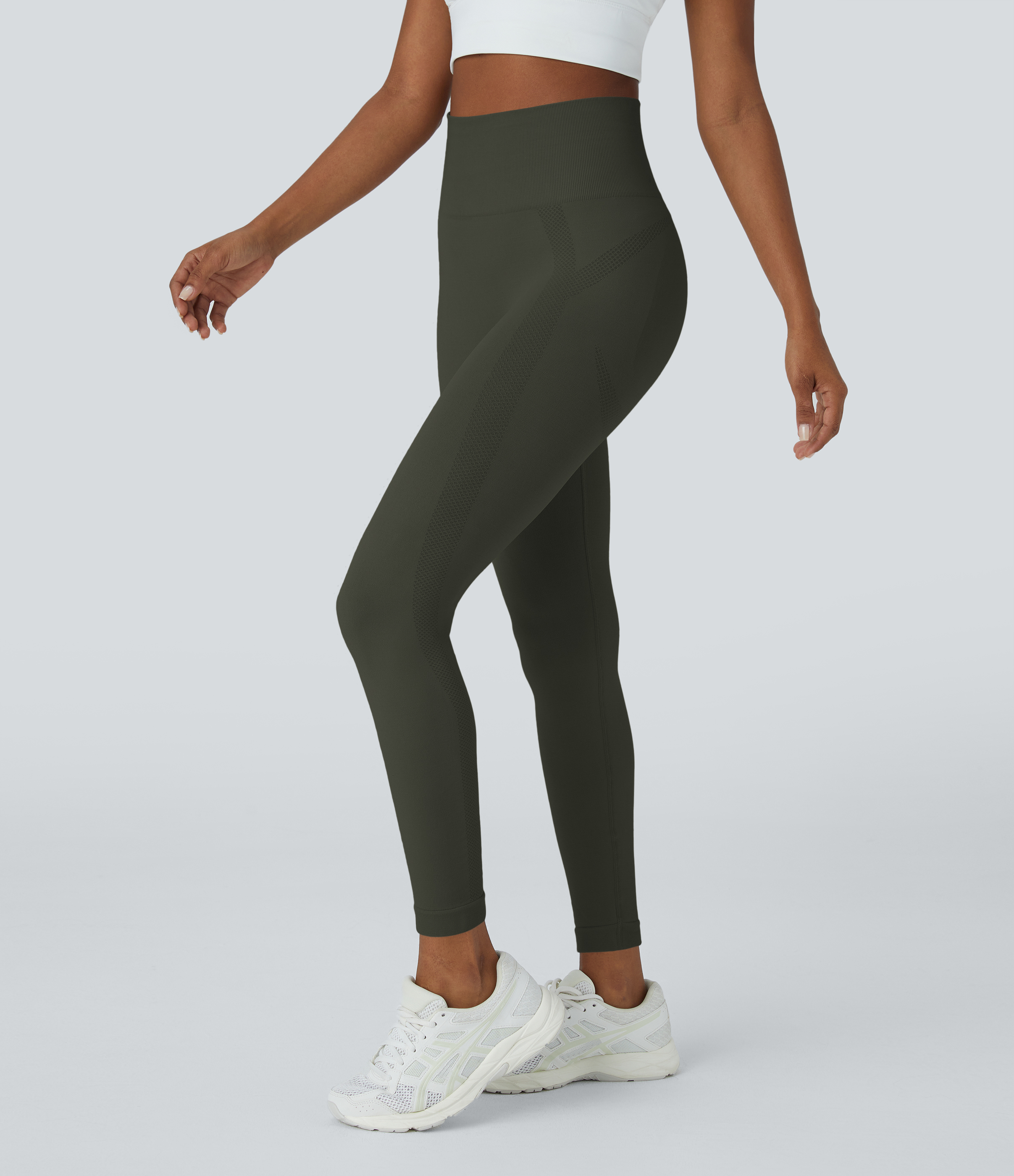 Halara Seamless Flow High Waisted Ruched 7/8 Yoga Leggings  - Forest Night - M(7/8) gym leggings leggings with pockets 