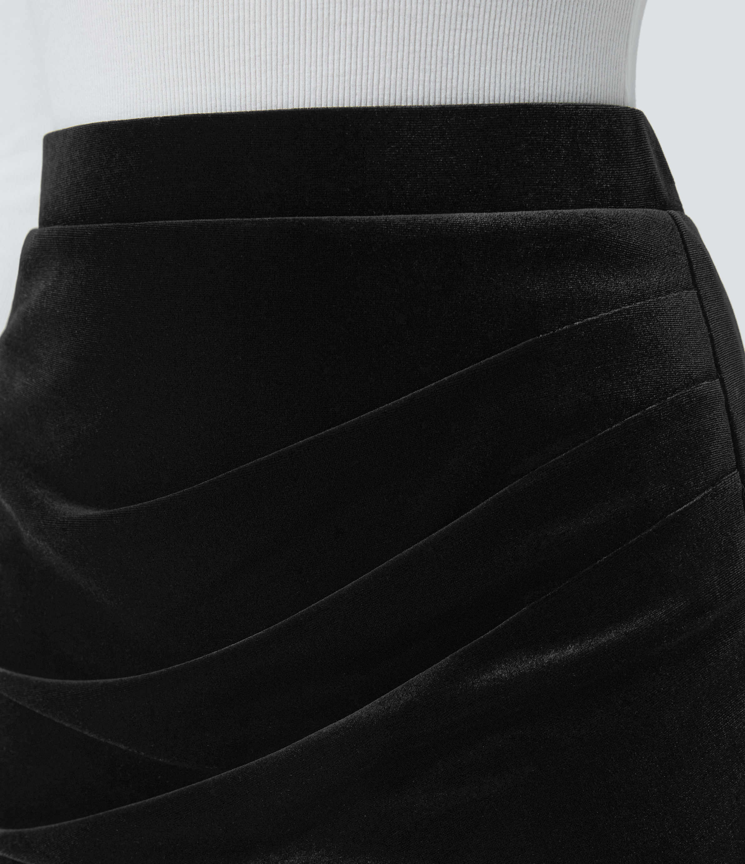 Halara High Waisted Ruched Tulip Hem Midi Velvet Work Skirt  - Black - XS(regular) 