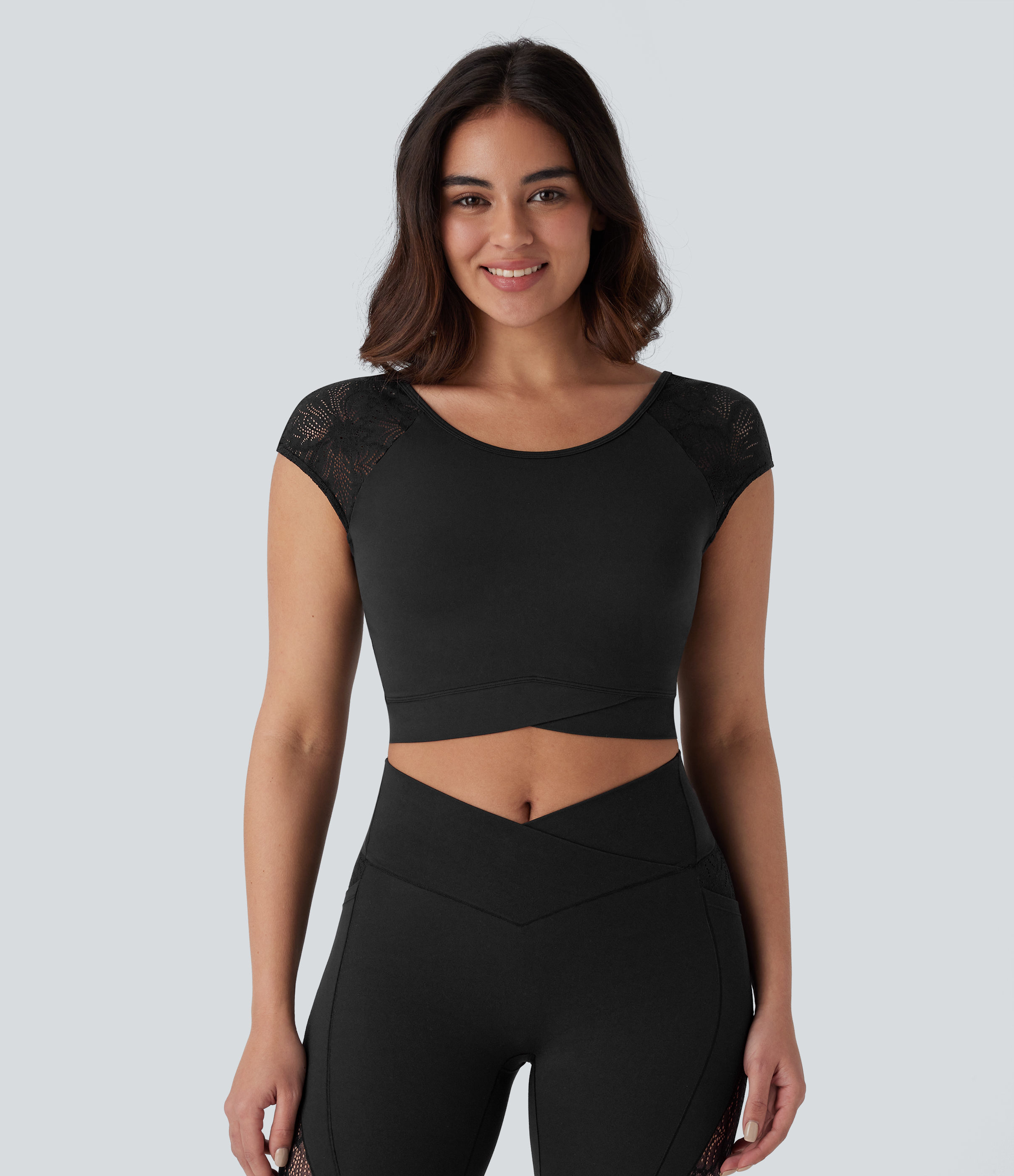 Halara Softlyzeroв„ў Backless Contrast Lace Crossover Hem Cropped Yoga Sports Top-UPF50+  - Black - XS 