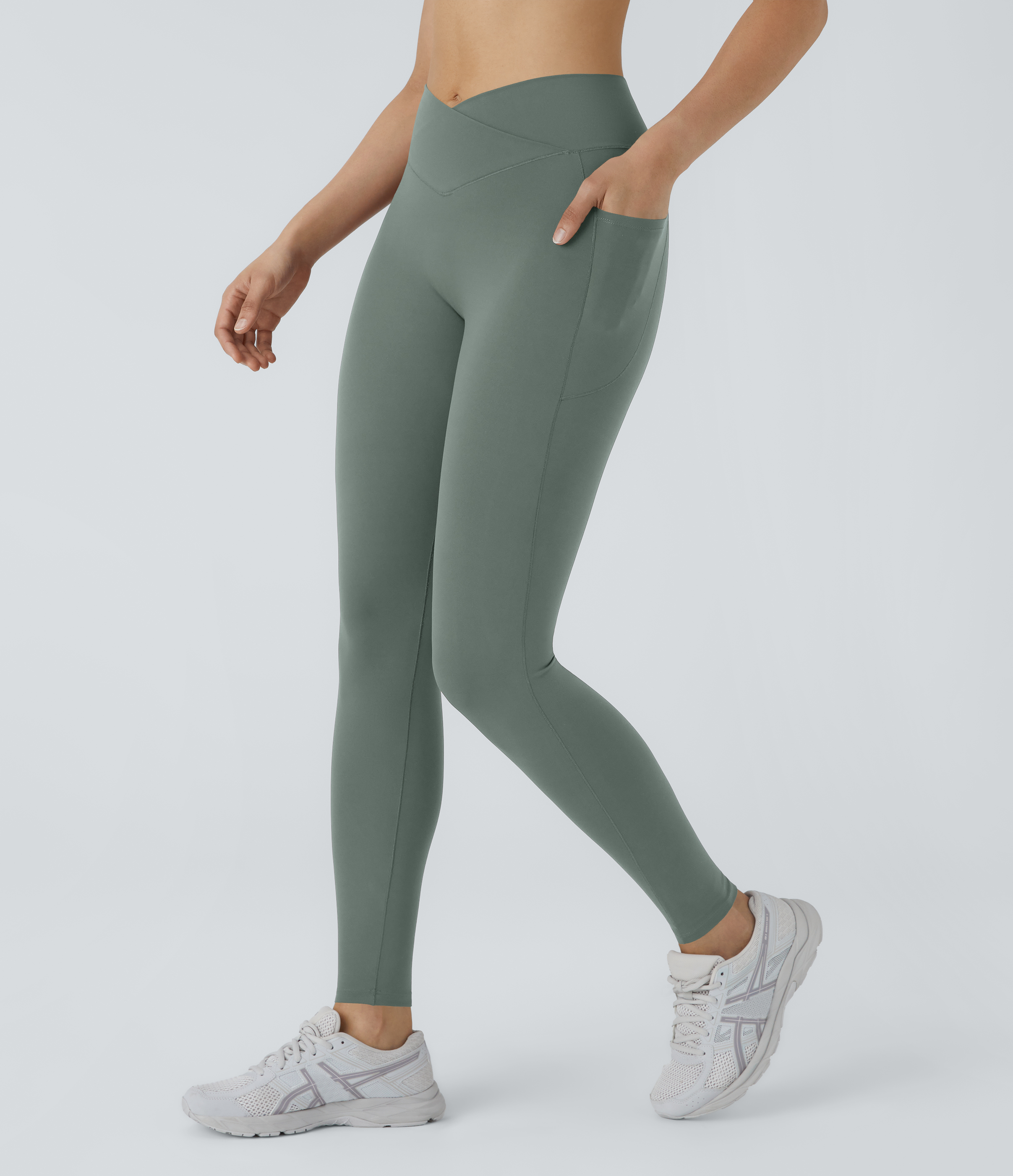 Halara PatitoffВ® 2.0 Pet Hair Resistant High Waisted Crossover Side Pocket Yoga Leggings  - Willow Green - L(7/8) gym leggings 