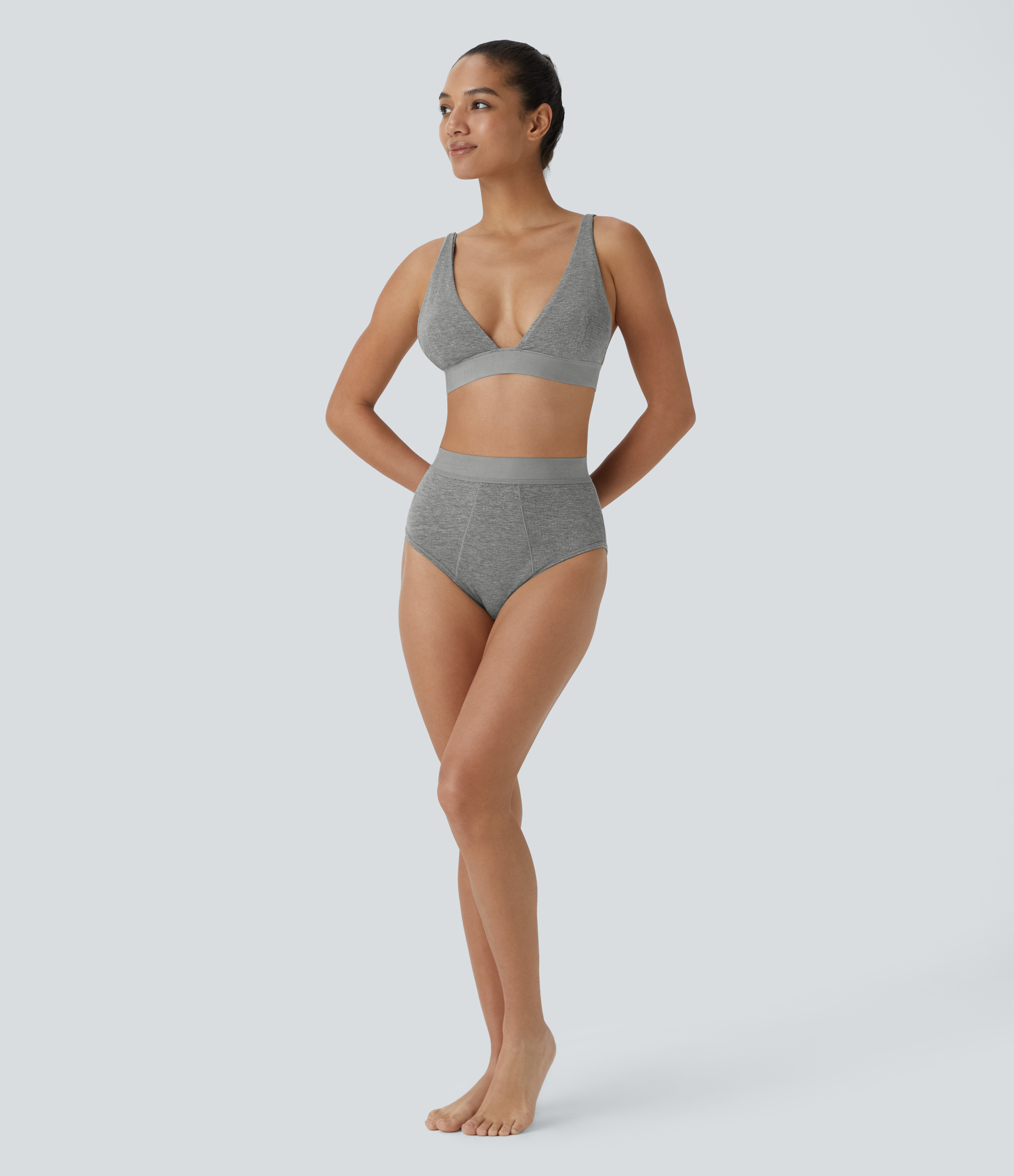 Halara High Stretch Skin Friendly Adjustable Strap Lounge Bra  - Fog Gray - S 