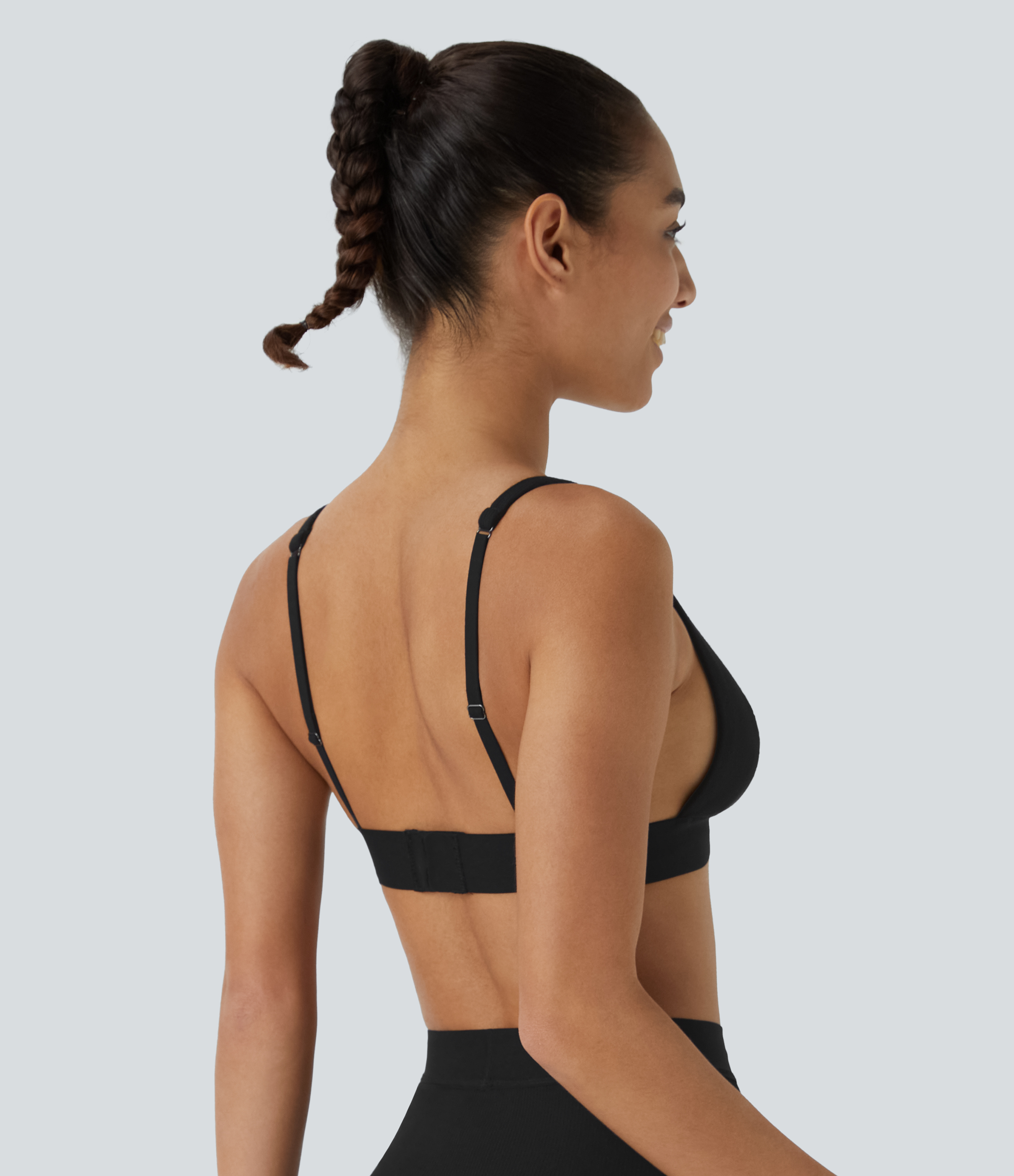 Halara High Stretch Skin Friendly Adjustable Strap Lounge Bra  - Black - S 