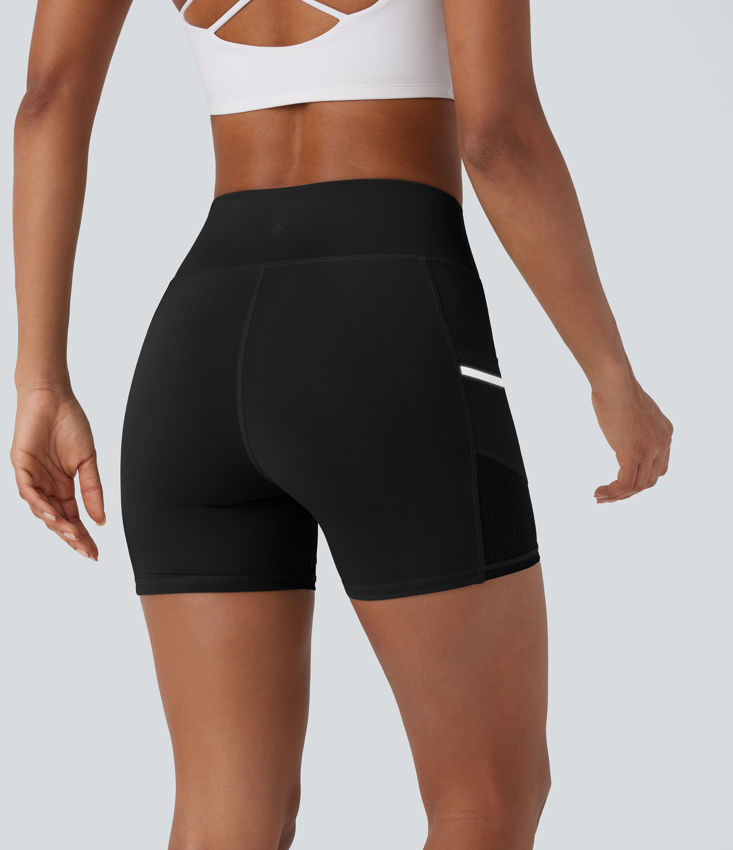 Halara Softlyzeroв„ў Airy High Waisted Reflective Line Contrast Perforated Side Pocket Cool Touch Yoga Biker Shorts 4``  - Black - M 