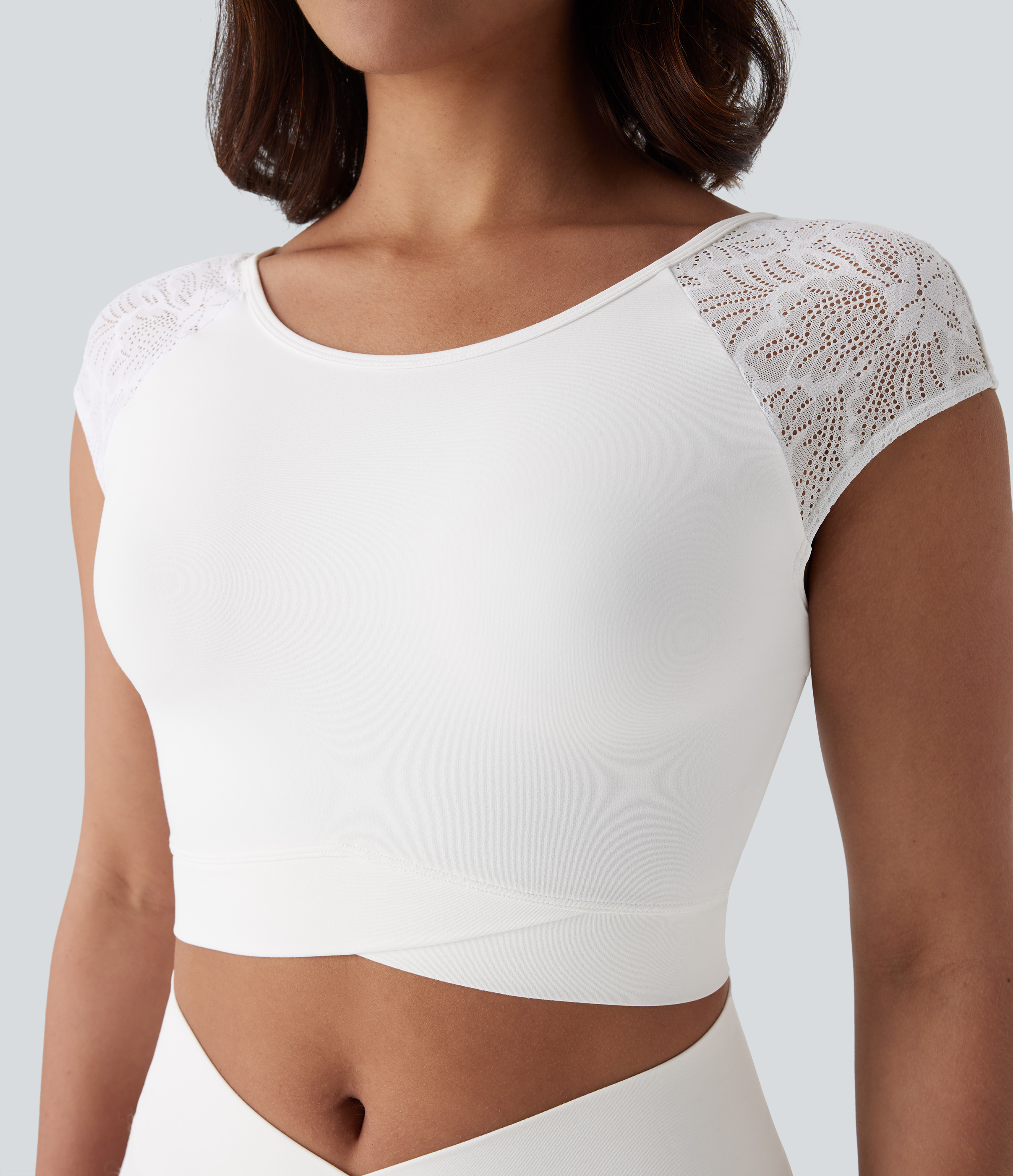 Halara Softlyzeroв„ў Backless Contrast Lace Crossover Hem Cropped Yoga Sports Top-UPF50+  - White - XL 