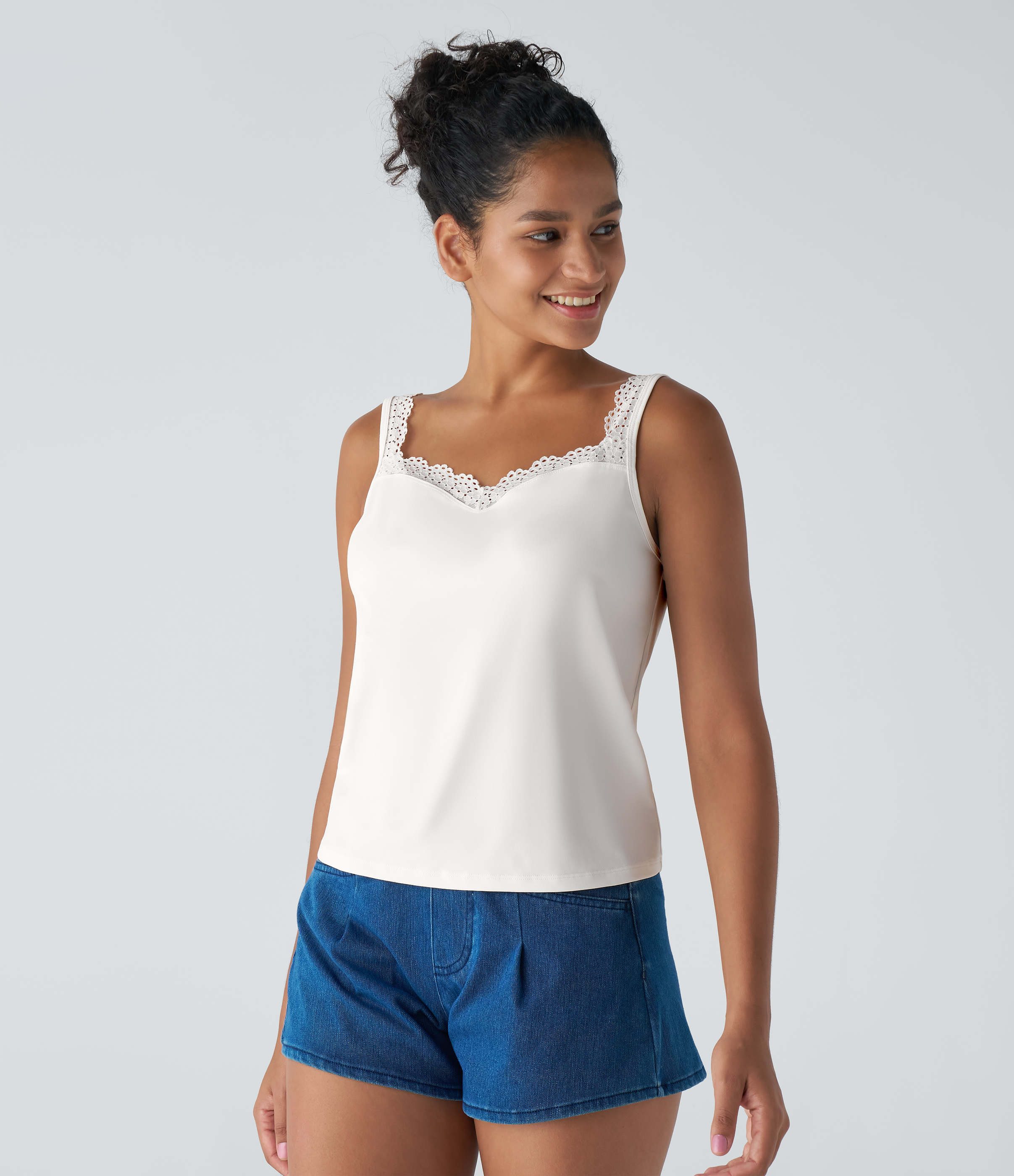 Halara Contrast Lace Backless Basic Casual Tank Top Tank Top - White - XS golf tops halter top tunic tops sleeveless tops backless top 