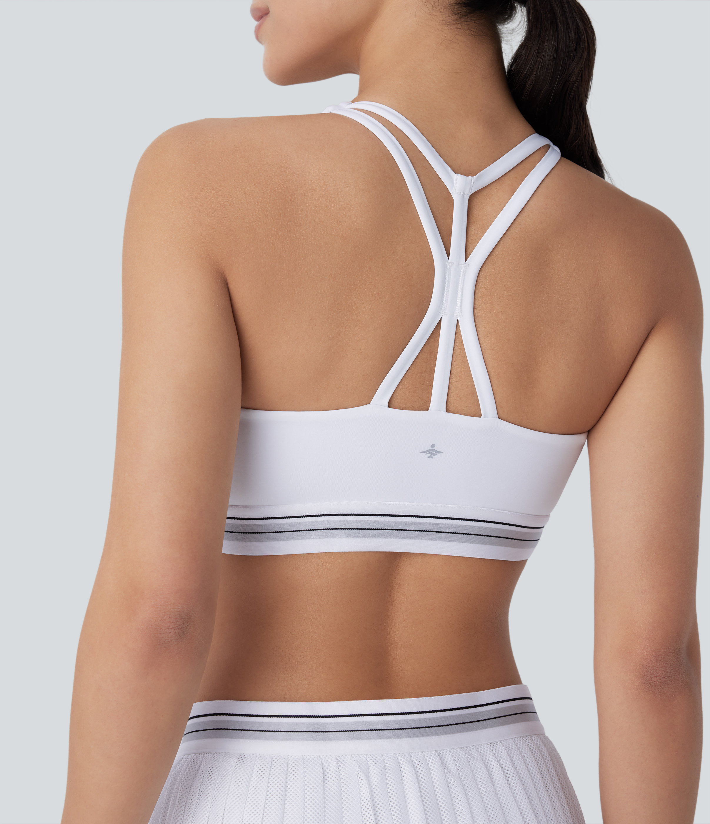 Halara Medium Support U Neck Backless Color Block Quick Dry Tennis Sports Bra  - White - XS push up bra strapless bra backless bra sticky bra 