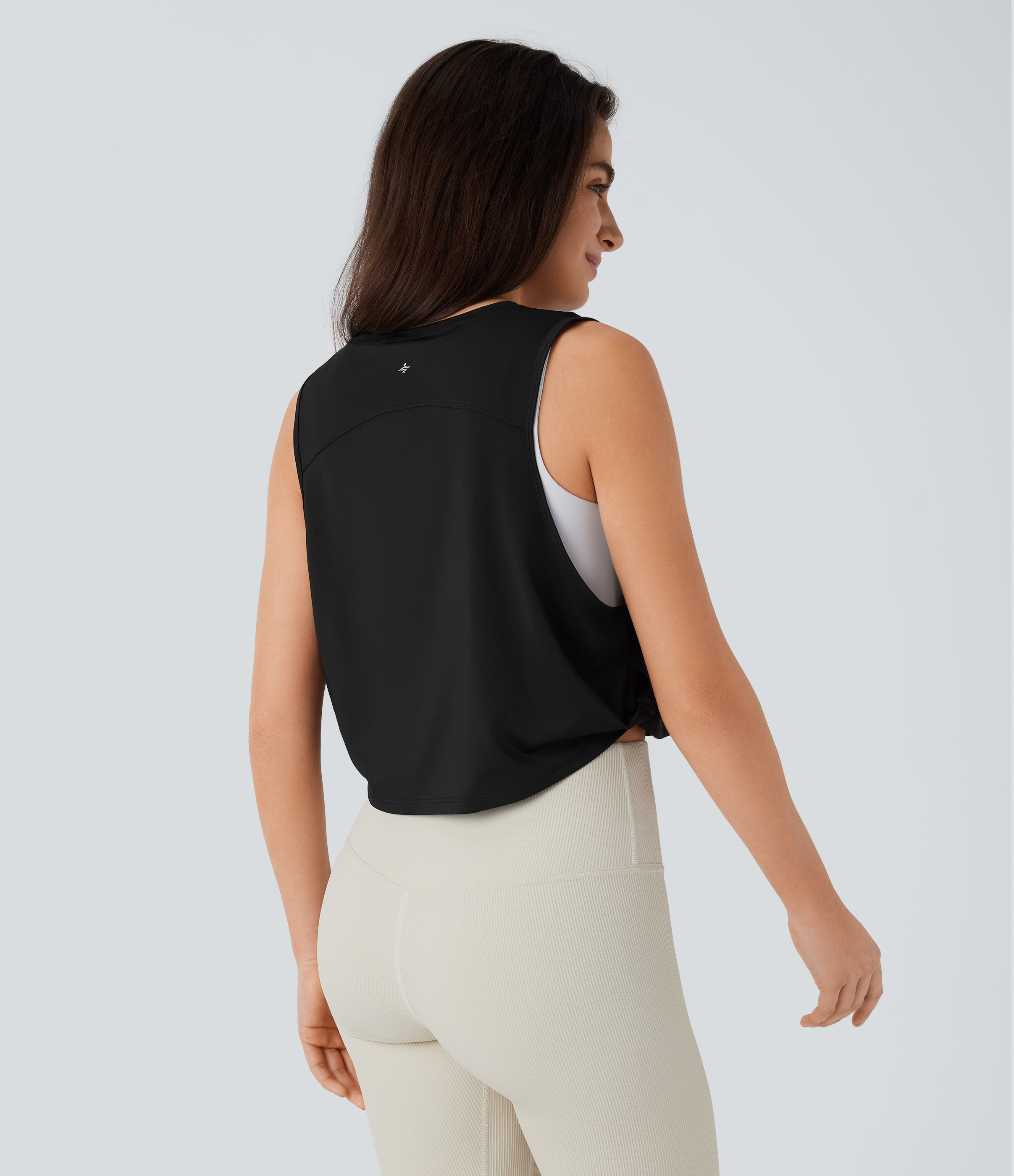 Halara Round Neck Twisted Curved Hem Cropped Pickleball Tank Top Tank Top - Black - M golf tops halter top tunic tops sleeveless tops 