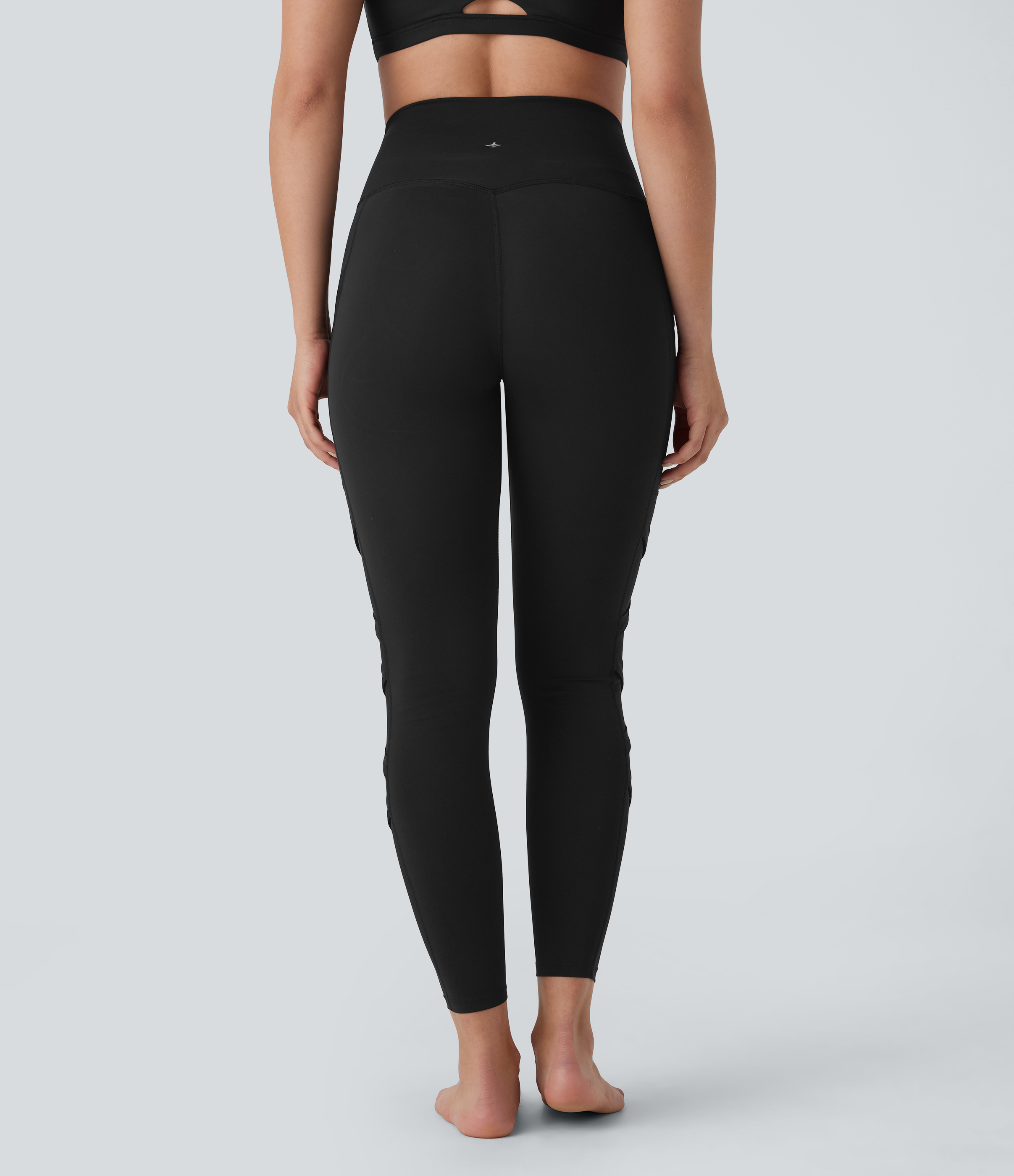 Halara SpeedWaveв„ў High Waisted Side Pocket Contrast Mesh Quick Dry 7/8 Yoga Leggings  - Black - L(7/8) gym leggings leggings with pockets 
