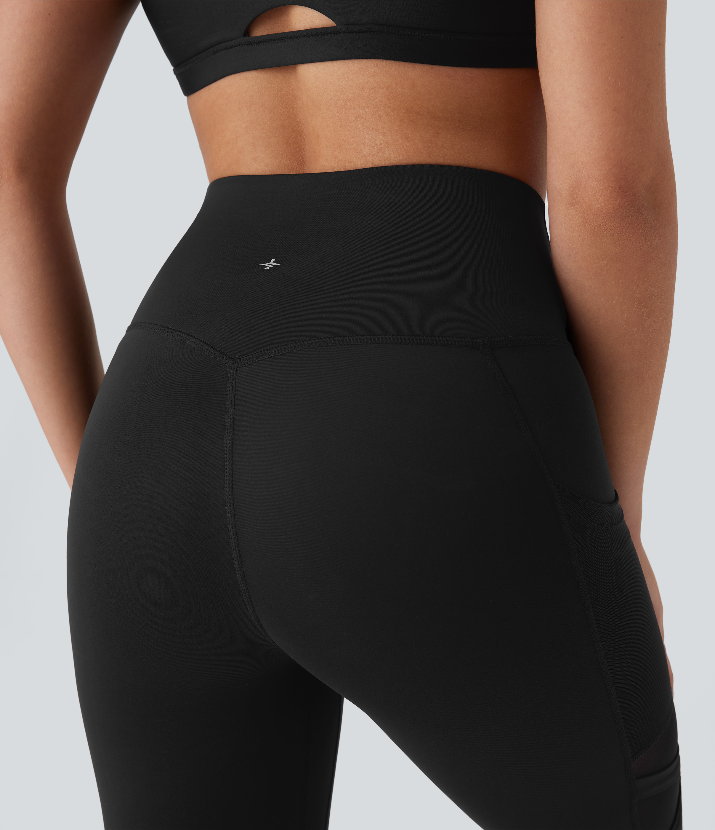 Halara SpeedWaveв„ў High Waisted Side Pocket Contrast Mesh Quick Dry 7/8 Yoga Leggings  - Black - L(7/8) gym leggings leggings with pockets 