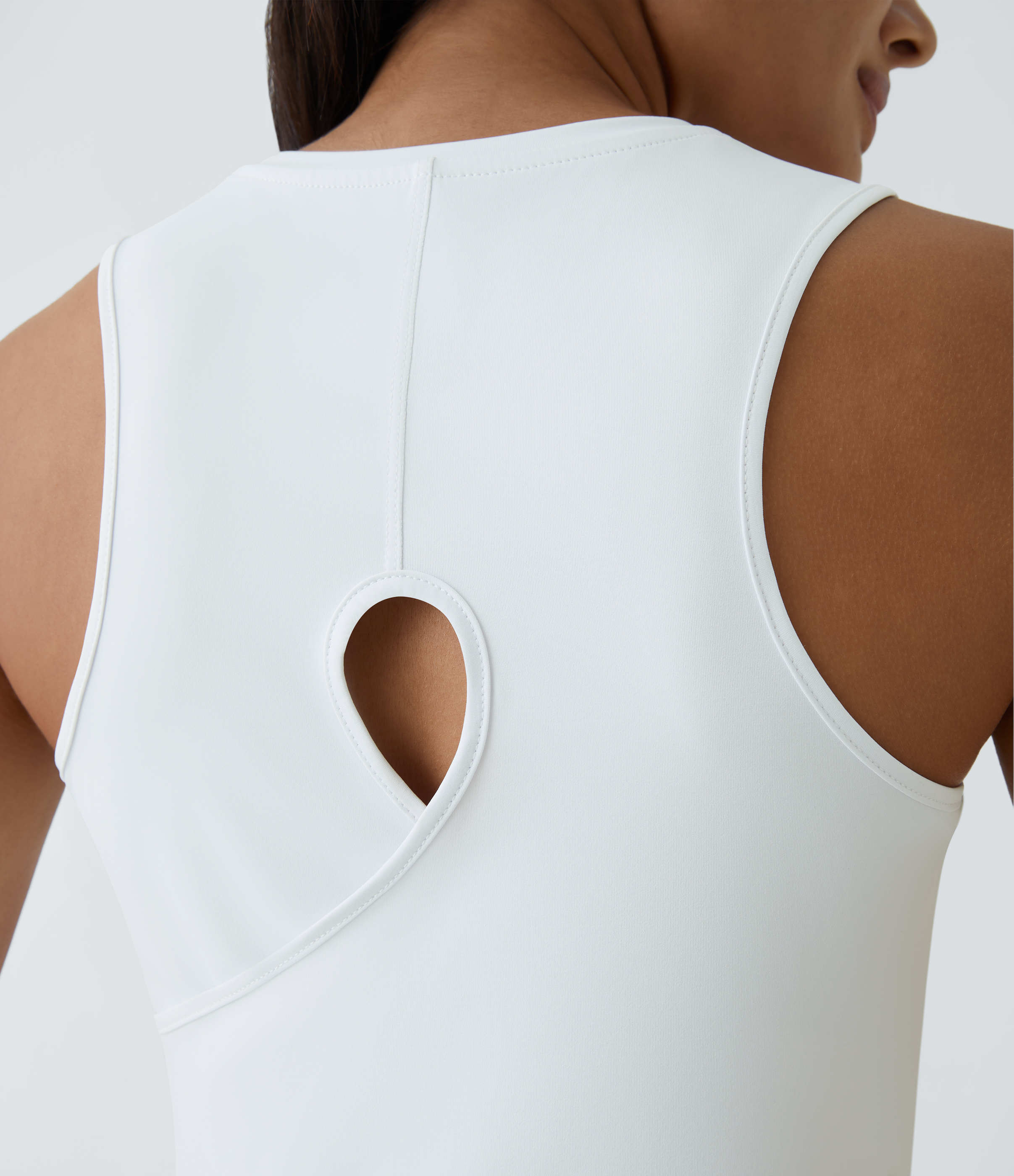 Halara In My Feels Cut Out Crossover Hem Yoga Tank Top Tank Top - White - M golf tops halter top tunic tops sleeveless tops backless top 