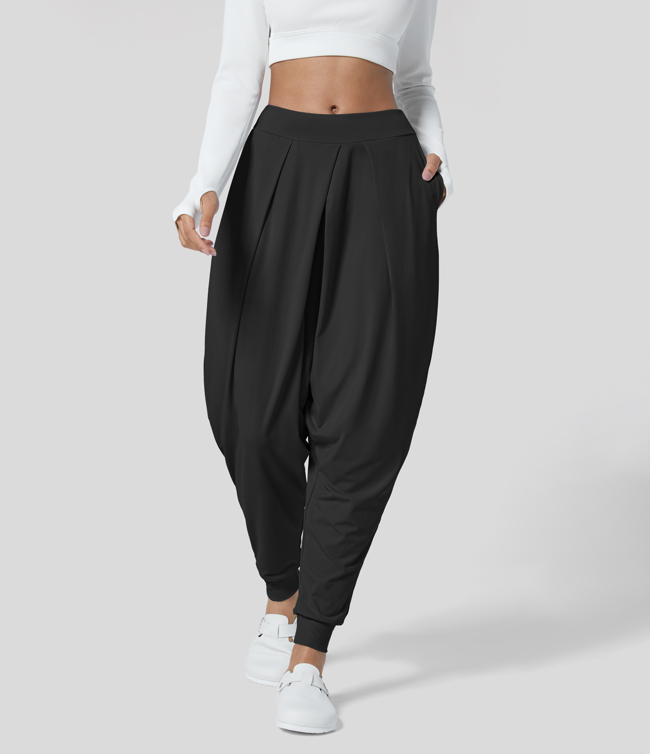 Halara Mid Rise Plicated Multiple Pockets Ankle Length Harem Casual Joggers  - Black - S(regular) 
