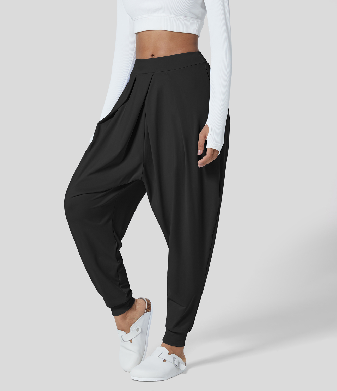 Halara Mid Rise Plicated Multiple Pockets Ankle Length Harem Casual Joggers  - Black - S(regular) 