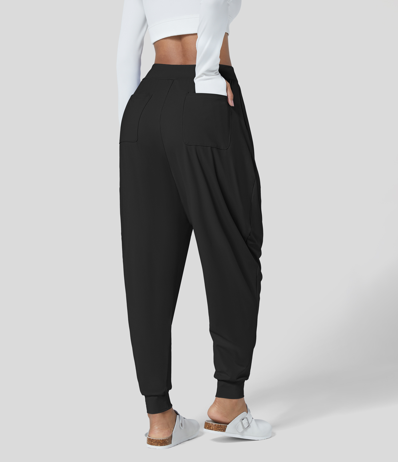 Halara Mid Rise Plicated Multiple Pockets Ankle Length Harem Casual Joggers  - Black - S(regular) 