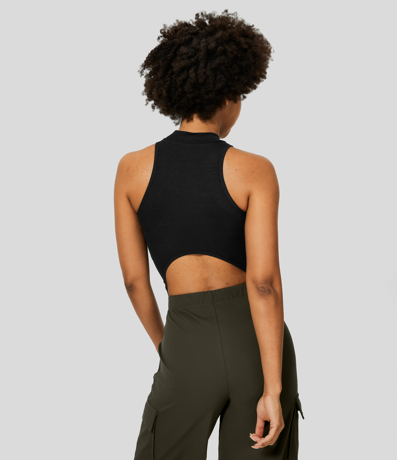 Halara Ribbed Knit Sleeveless Racerback Curved Hem Crop Casual Tank Top Tank Top - Black - L golf tops halter top tunic tops sleeveless tops 