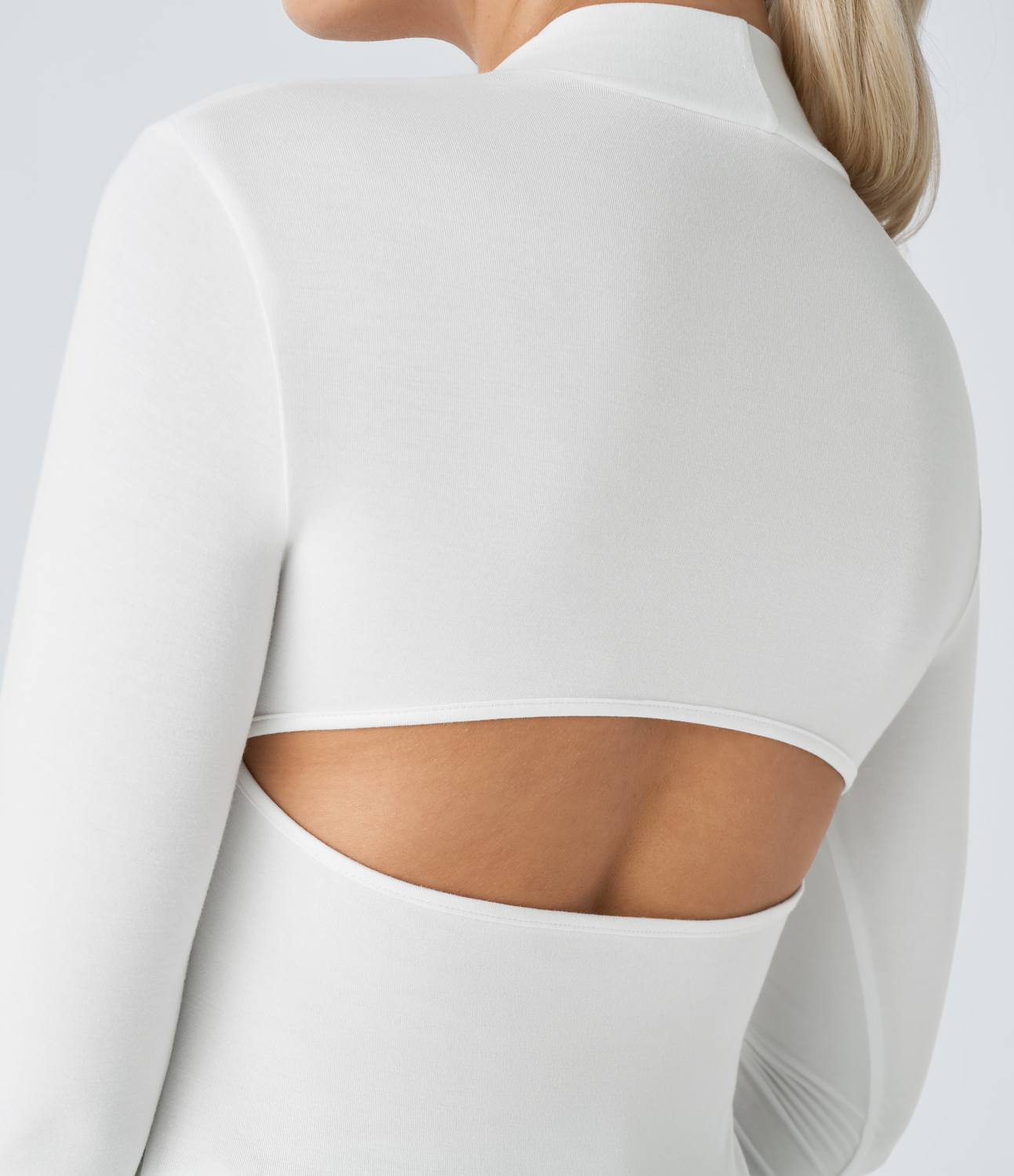 Halara Queen Anne Neck Cut Out Curved Hem Slim Casual Top Tank Top - Jasmine White - M golf tops halter top tunic tops sleeveless tops 