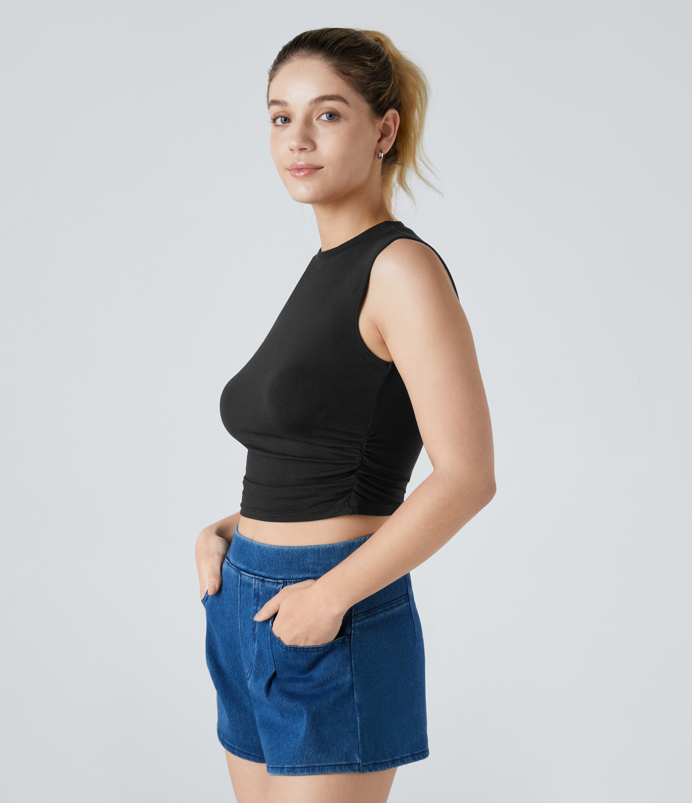 Halara Round Neck Ruched Skinny Cropped Casual Tank Top Tank Top - Black - XL golf tops halter top tunic tops sleeveless tops backless top 