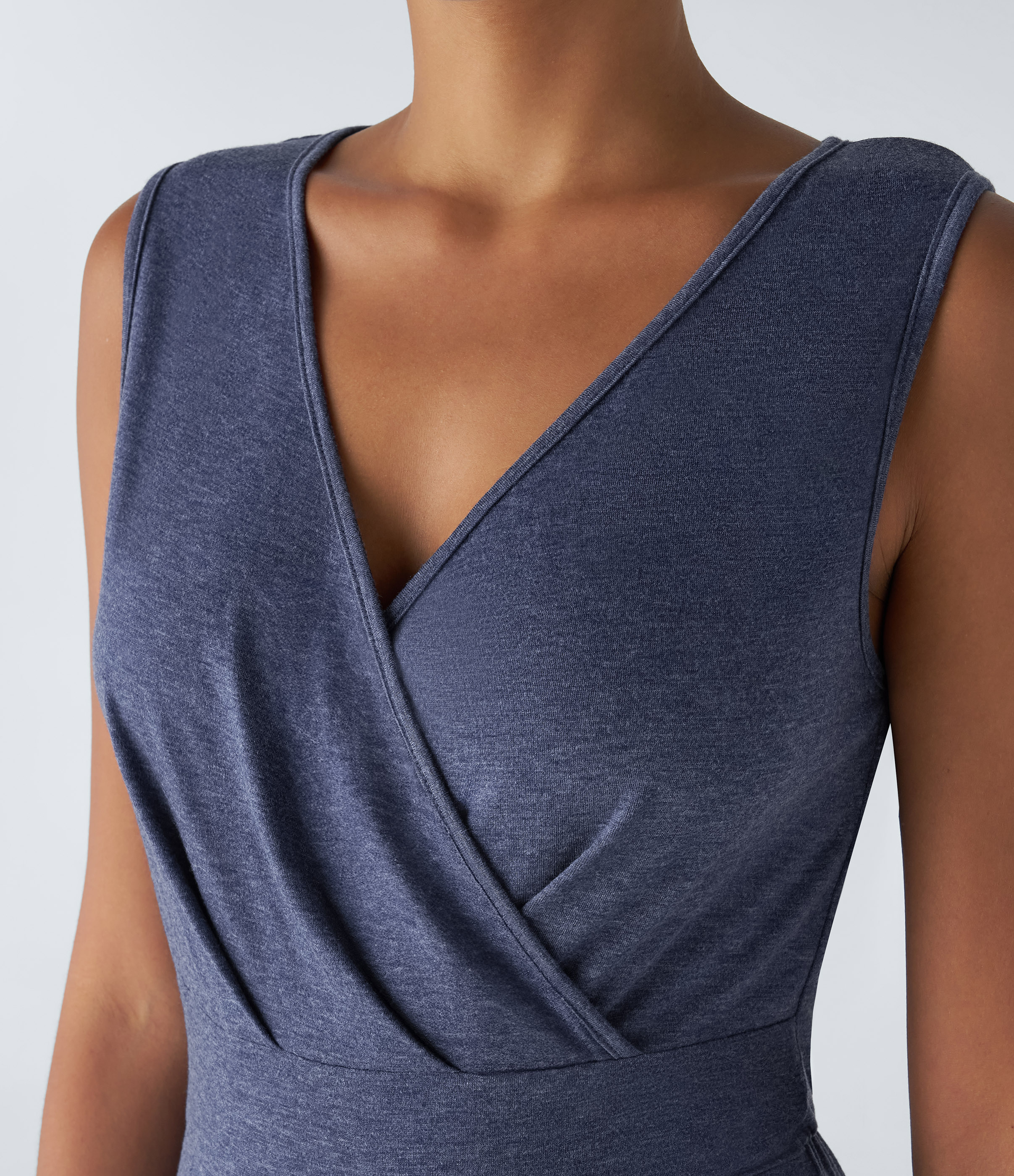 Halara Deep V Neck Sleeveless Plicated High Low Crossover Hem Flowy Midi Casual Dress Casual Dress - Mottled Indigo - M slip dress 