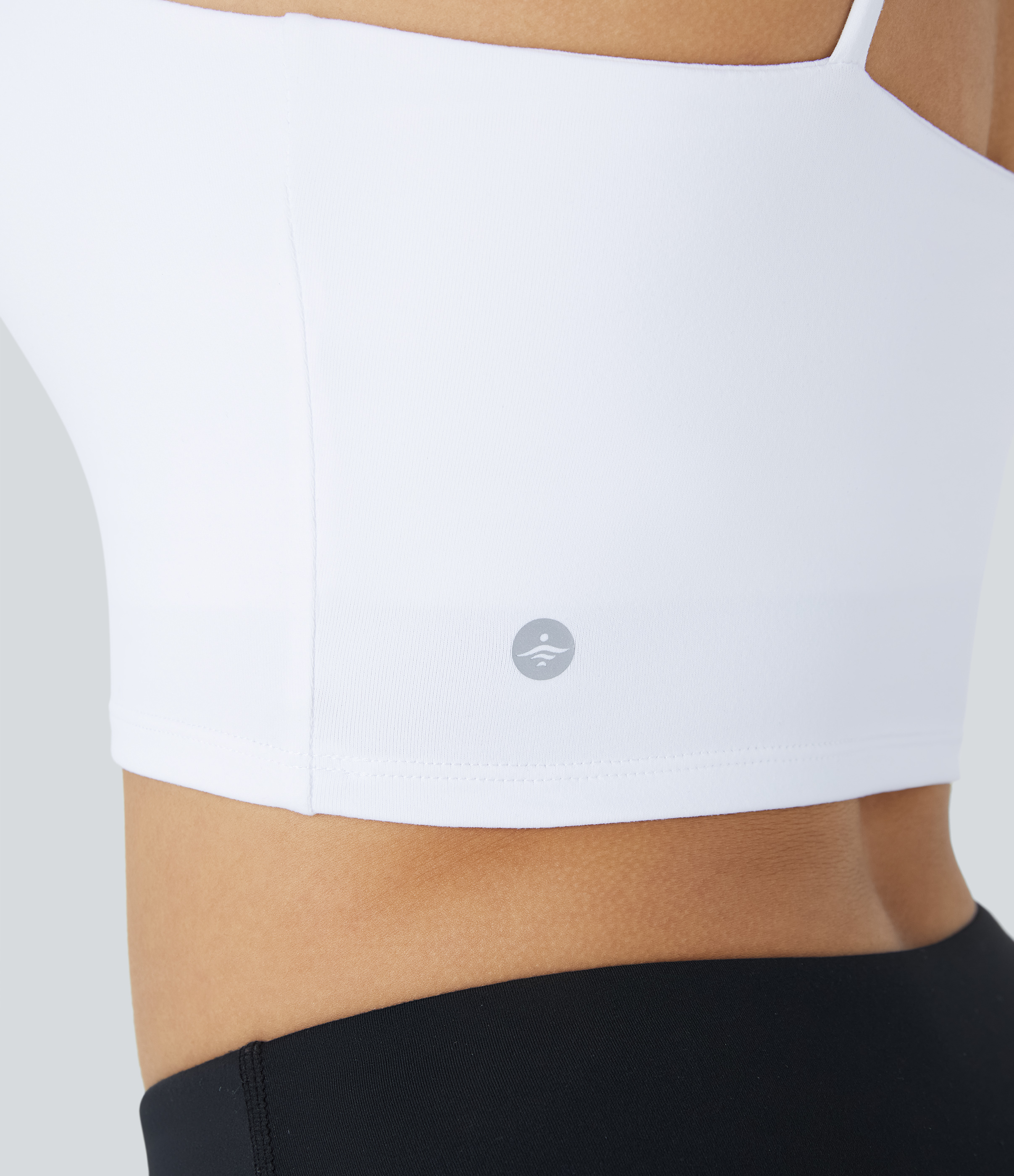 Halara Basic Padded Workout Cropped Tank Top Tank Top - Ice Princess - White - L golf tops halter top tunic tops sleeveless tops backless top 